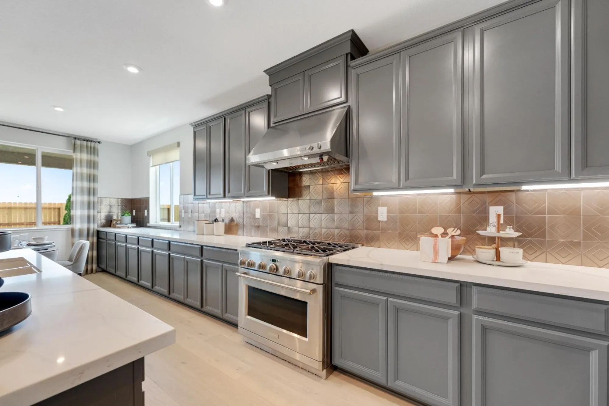 Property Slideshow image 2 of 65 | 1551 cascade way, Lincoln, CA, 95648