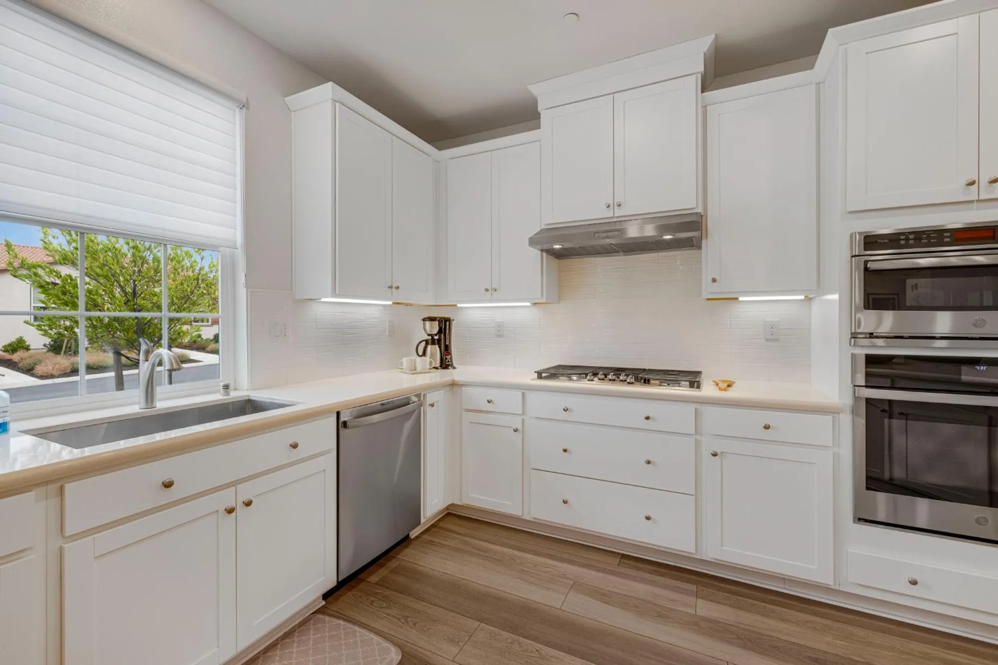 Property Slideshow image 10 of 38 | 9118 marisol ln, El Dorado Hills, CA, 95762