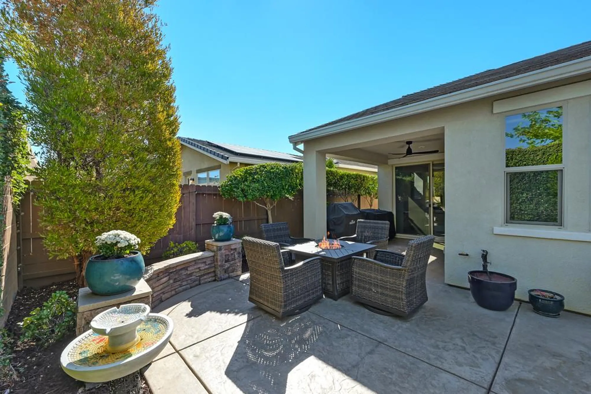Property Slideshow image 46 of 60 | 6065 hot springs dr, El Dorado Hills, CA, 95762