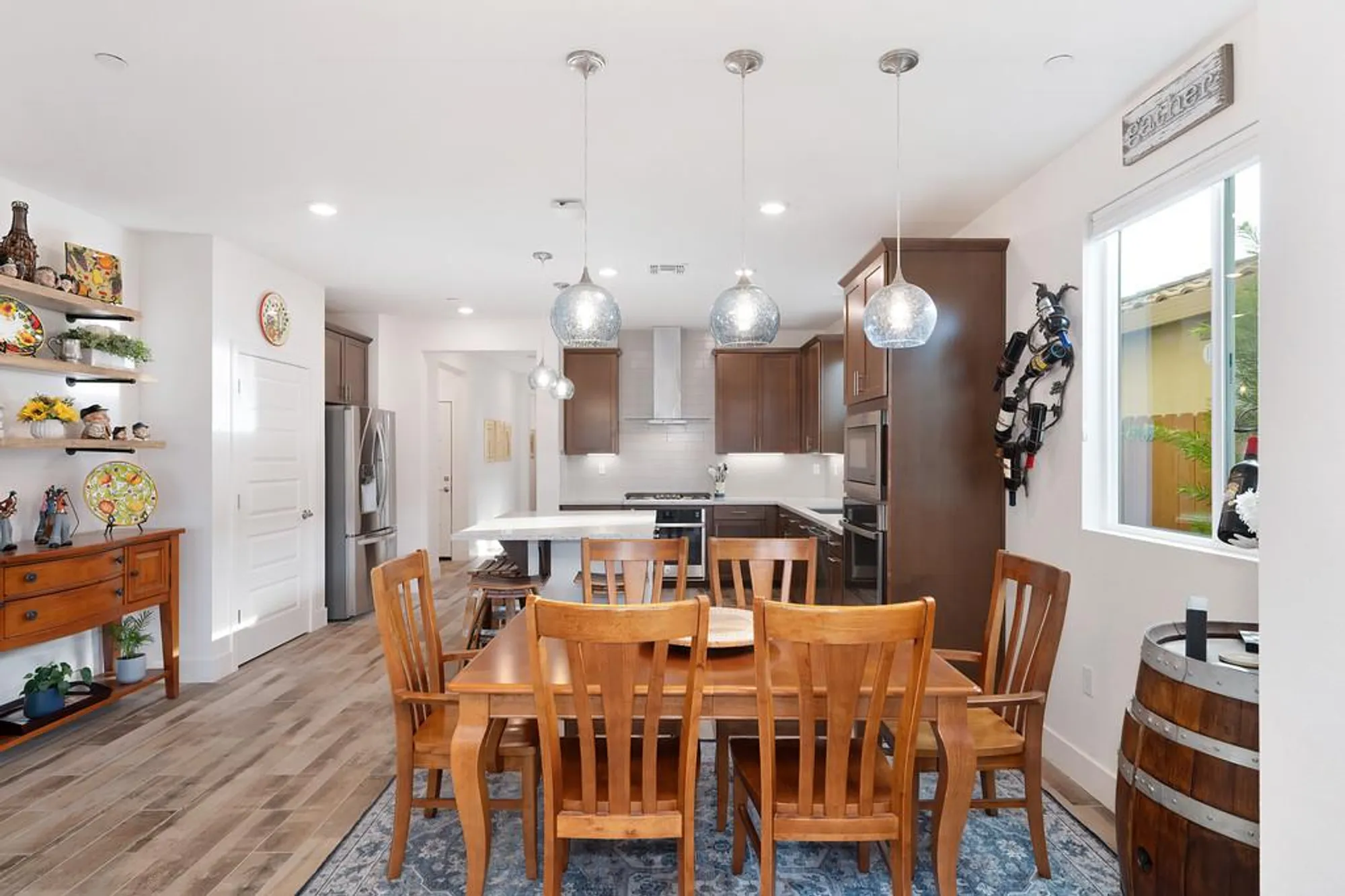 Property Slideshow image 21 of 48 | 2200 gemini ln, Roseville, CA, 95747