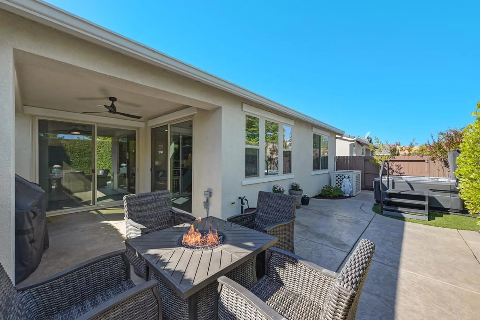 Property Slideshow image 3 of 60 | 6065 hot springs dr, El Dorado Hills, CA, 95762