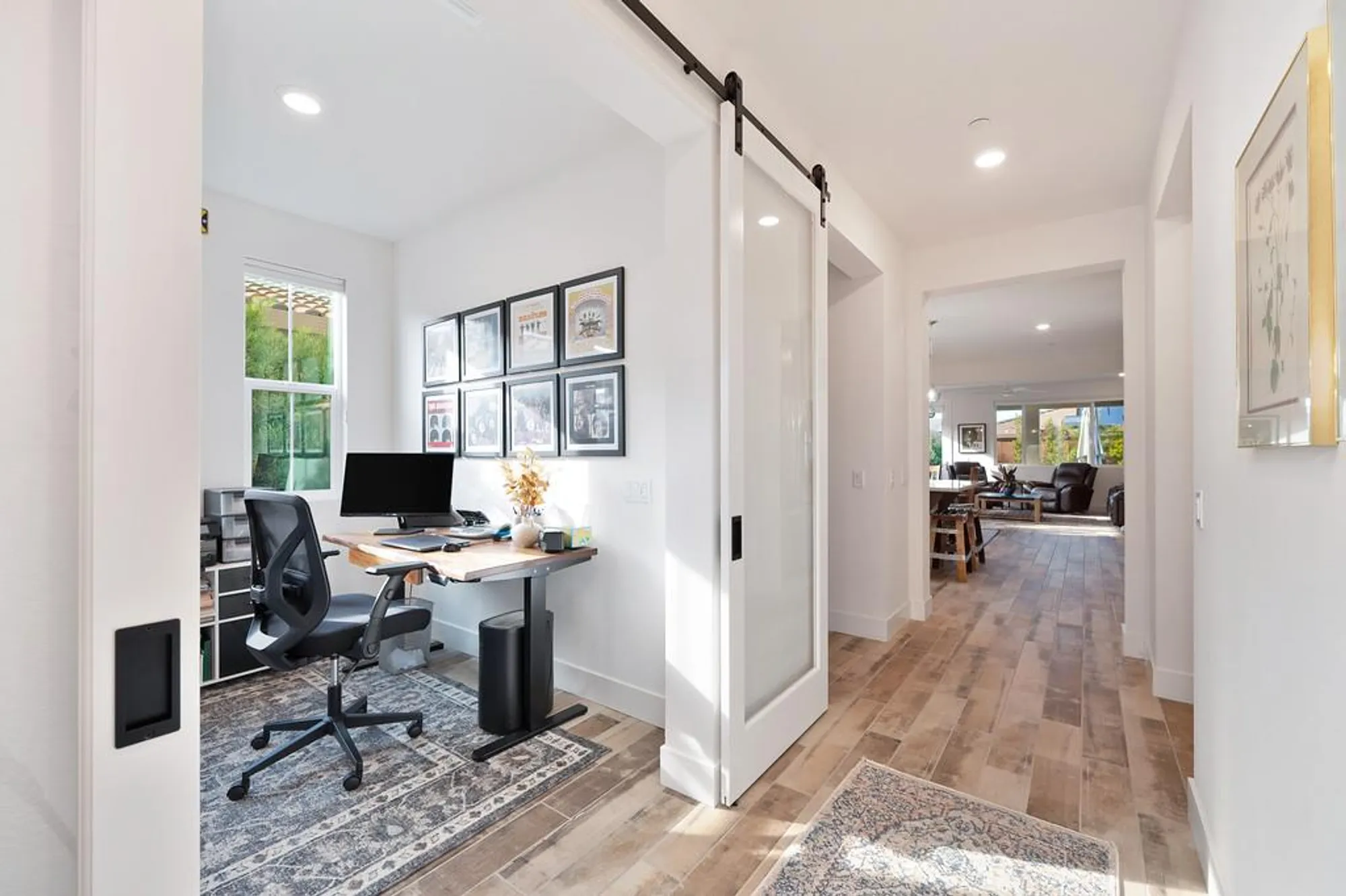 Property Slideshow image 11 of 48 | 2200 gemini ln, Roseville, CA, 95747