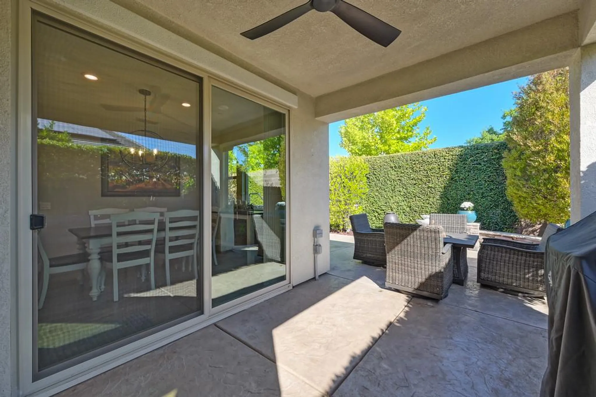 Property Slideshow image 43 of 60 | 6065 hot springs dr, El Dorado Hills, CA, 95762
