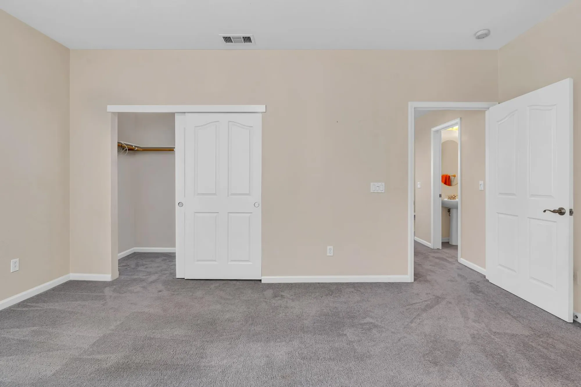 Property Slideshow image 18 of 45 | 601 betten st, Los Banos, CA, 93635