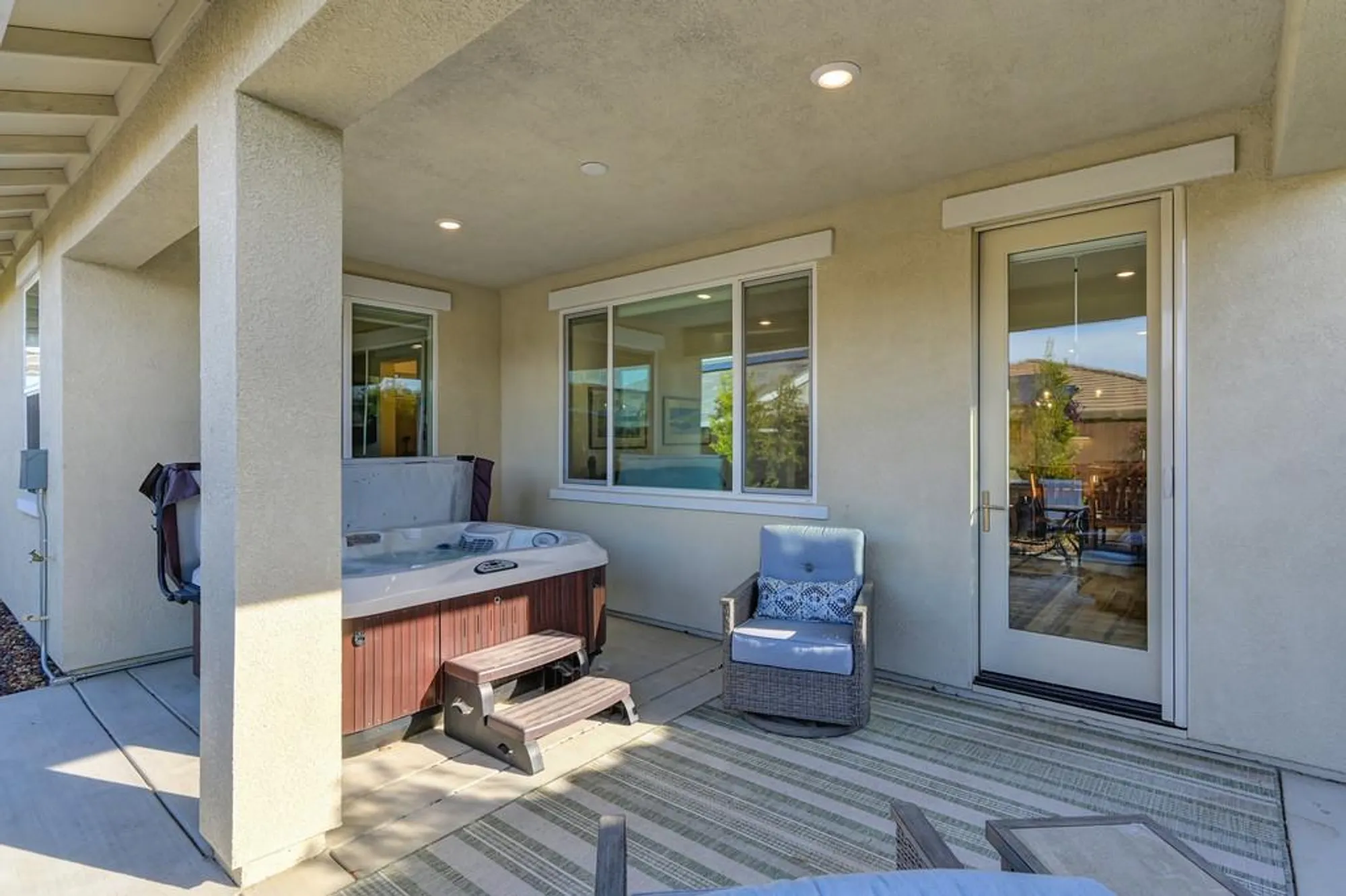 Property Slideshow image 41 of 48 | 2200 gemini ln, Roseville, CA, 95747