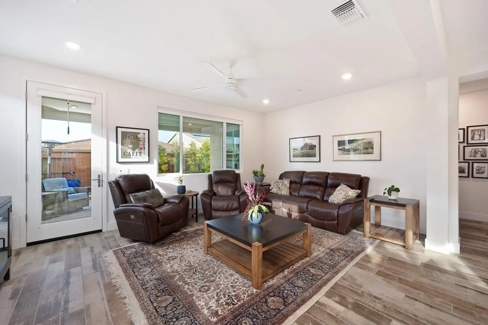 Property Slideshow image 5 of 48 | 2200 gemini ln, Roseville, CA, 95747