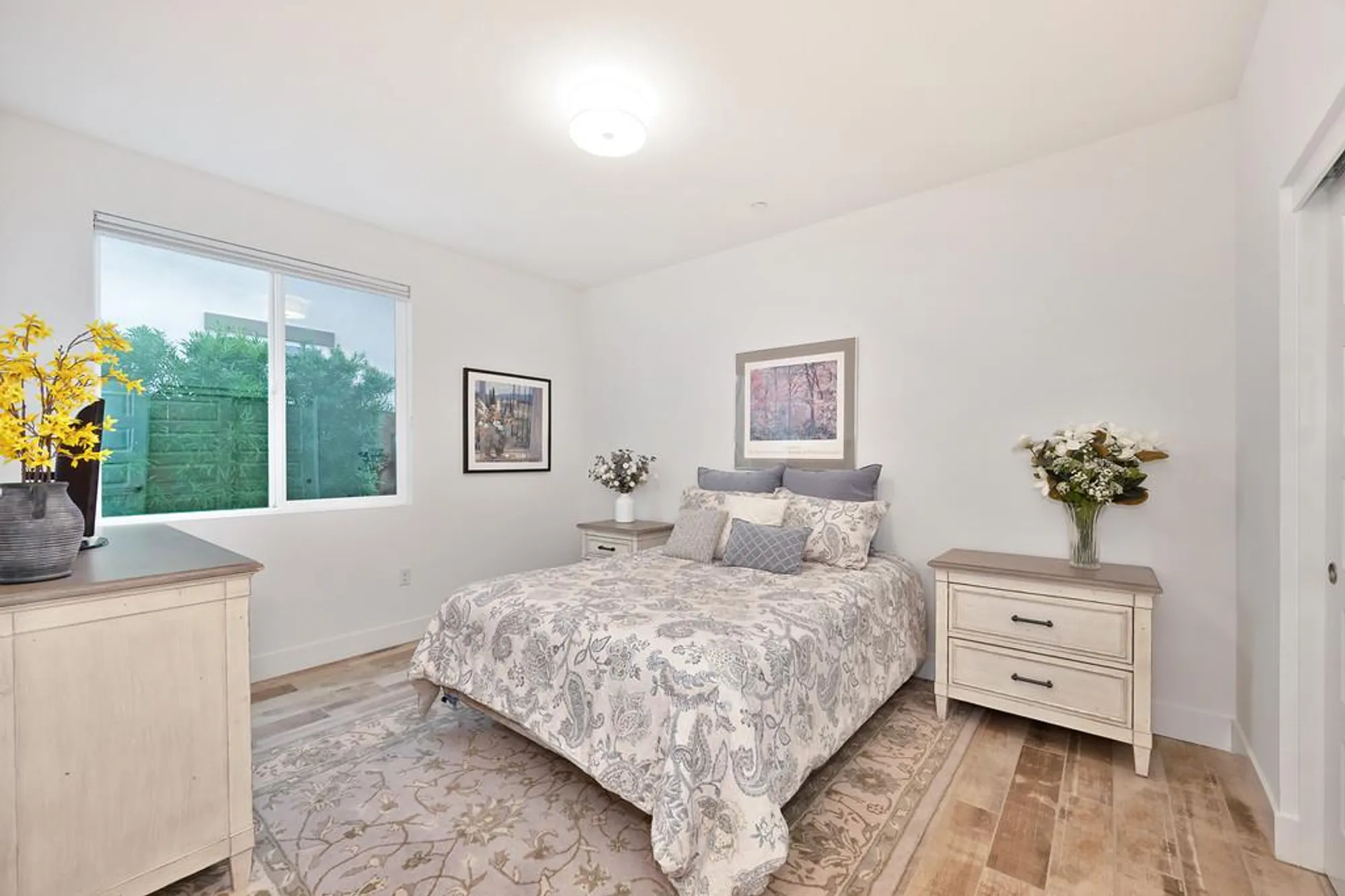 Property Slideshow image 24 of 48 | 2200 gemini ln, Roseville, CA, 95747