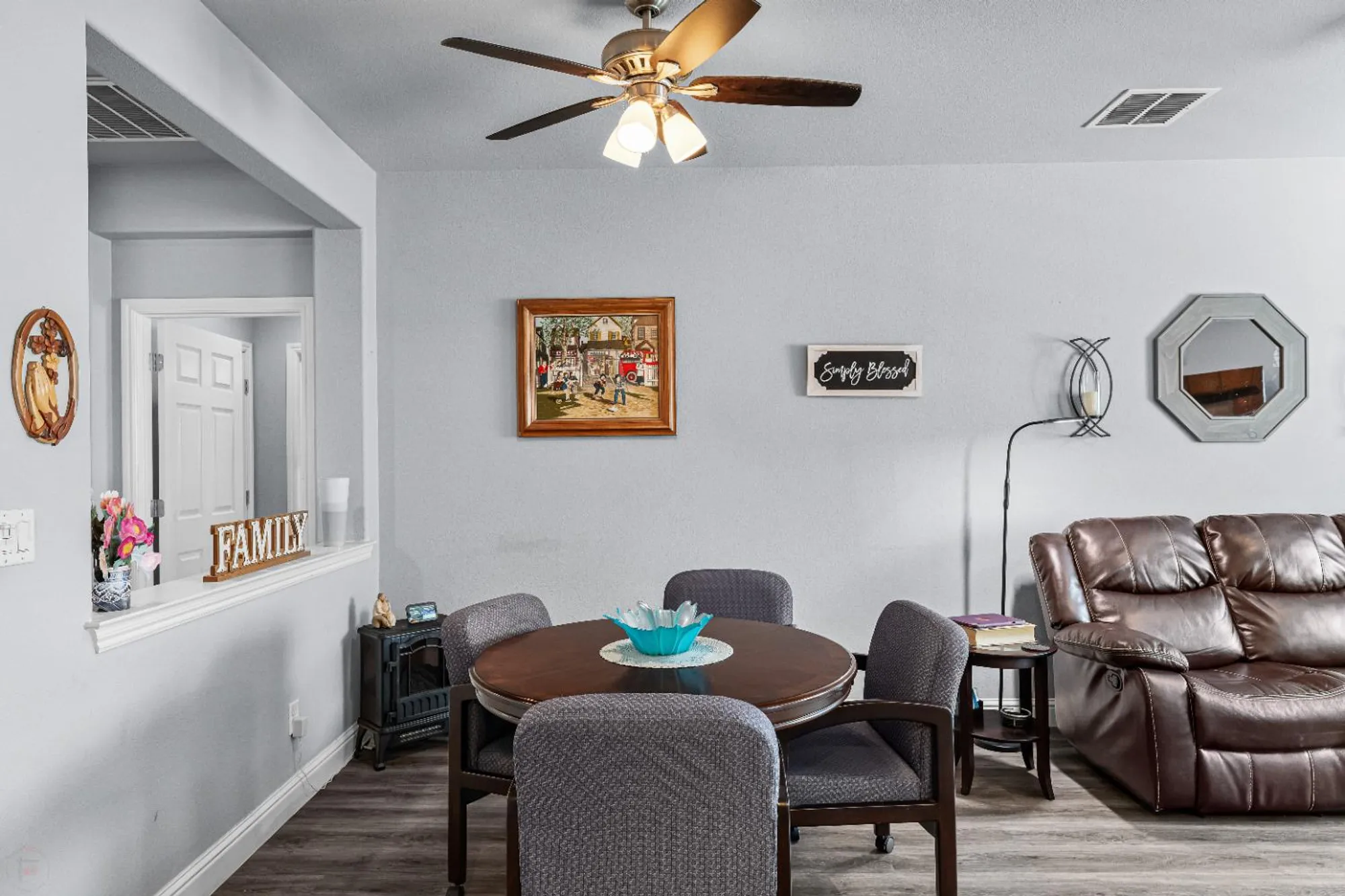 Property Slideshow image 11 of 87 | 2421 shady oak pl, Manteca, CA, 95336