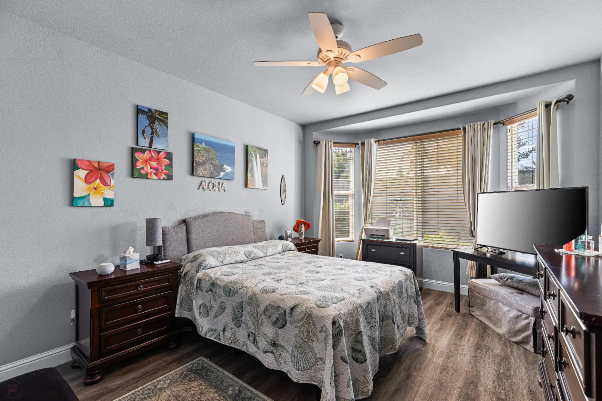 Property Slideshow image 24 of 87 | 2421 shady oak pl, Manteca, CA, 95336