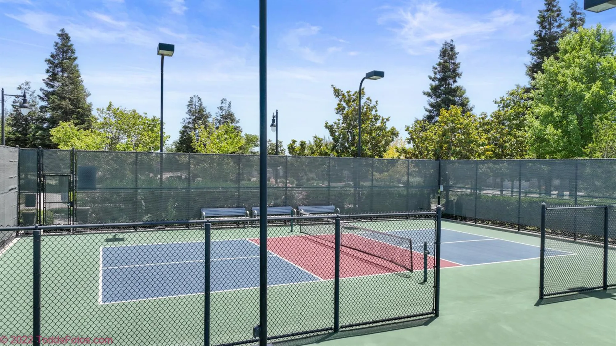 Property Slideshow image 52 of 87 | 2421 shady oak pl, Manteca, CA, 95336