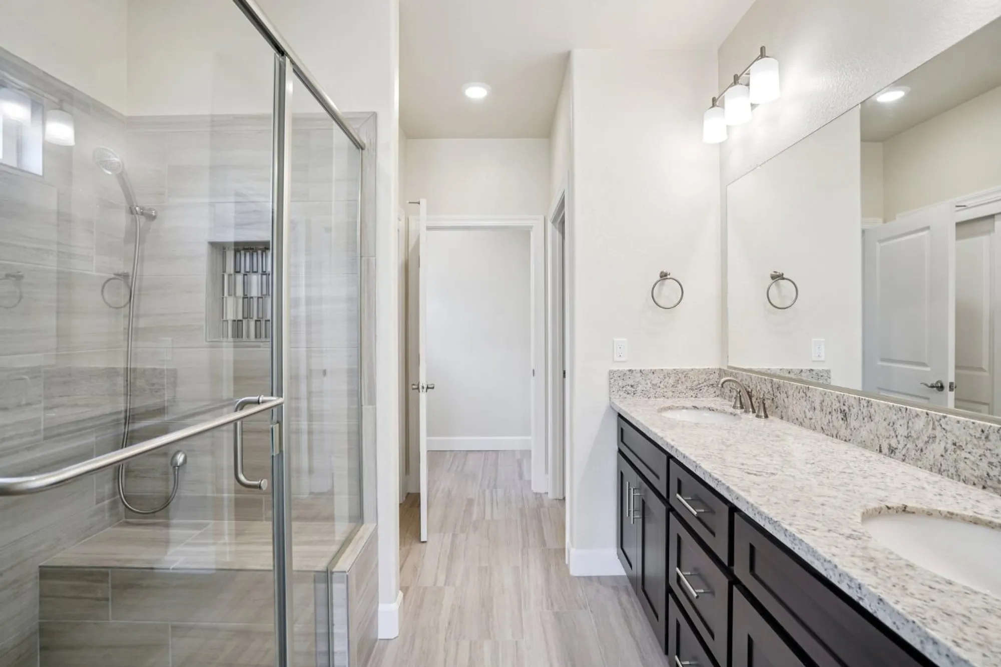 Property Slideshow image 17 of 20 | 1136 crenshaw rd, Galt, CA, 95632