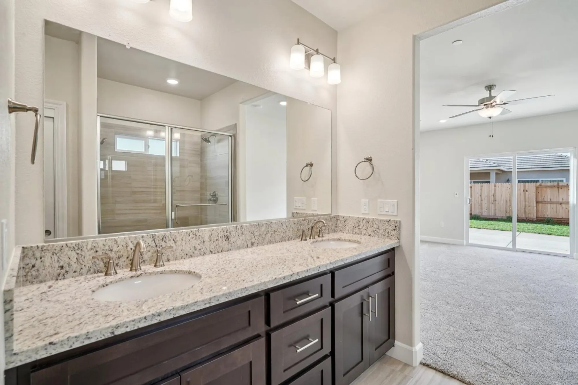 Property Slideshow image 16 of 20 | 1136 crenshaw rd, Galt, CA, 95632