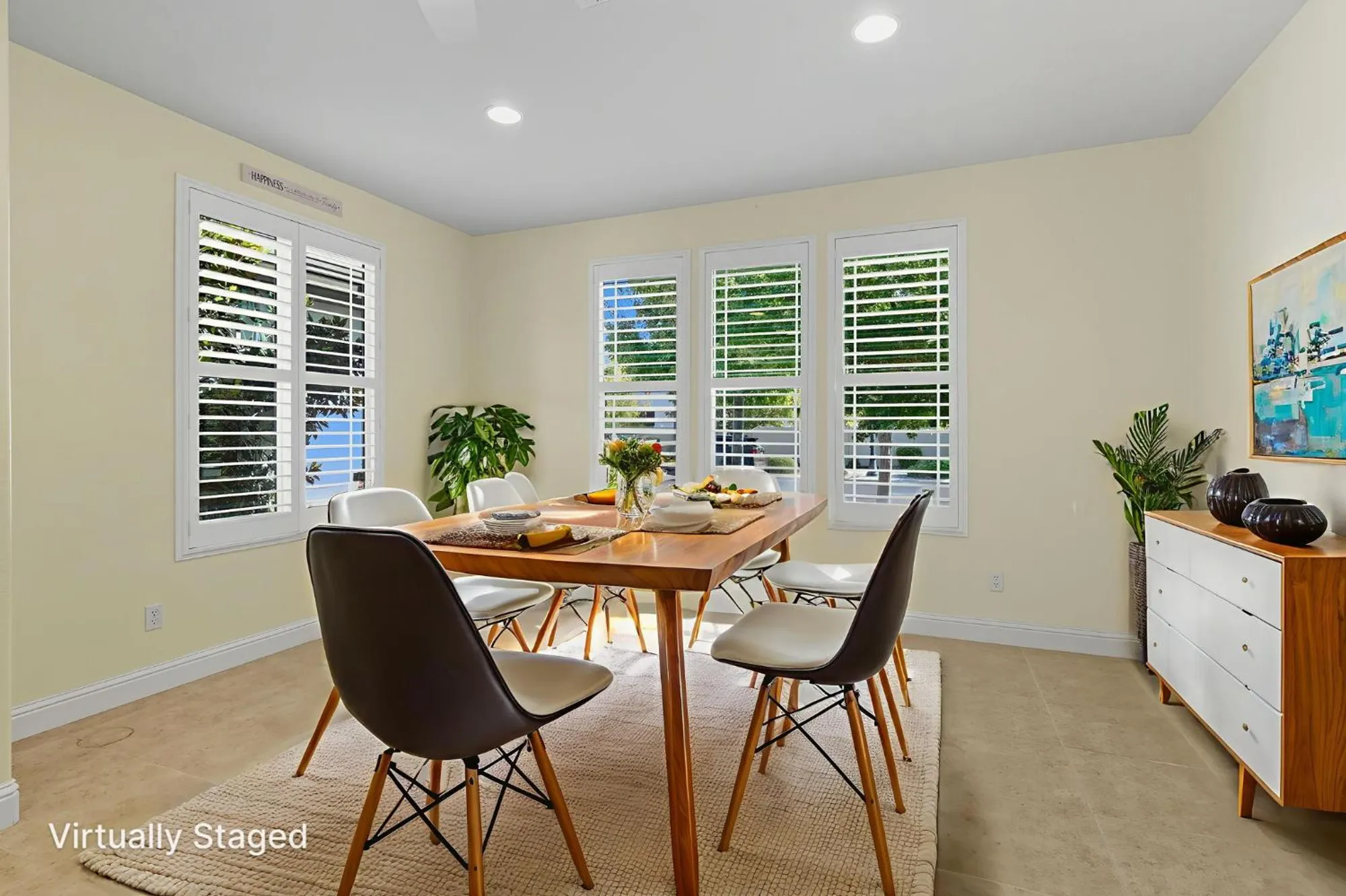 Property Slideshow image 14 of 39 | 2473 dutchwood ln, Manteca, CA, 95336