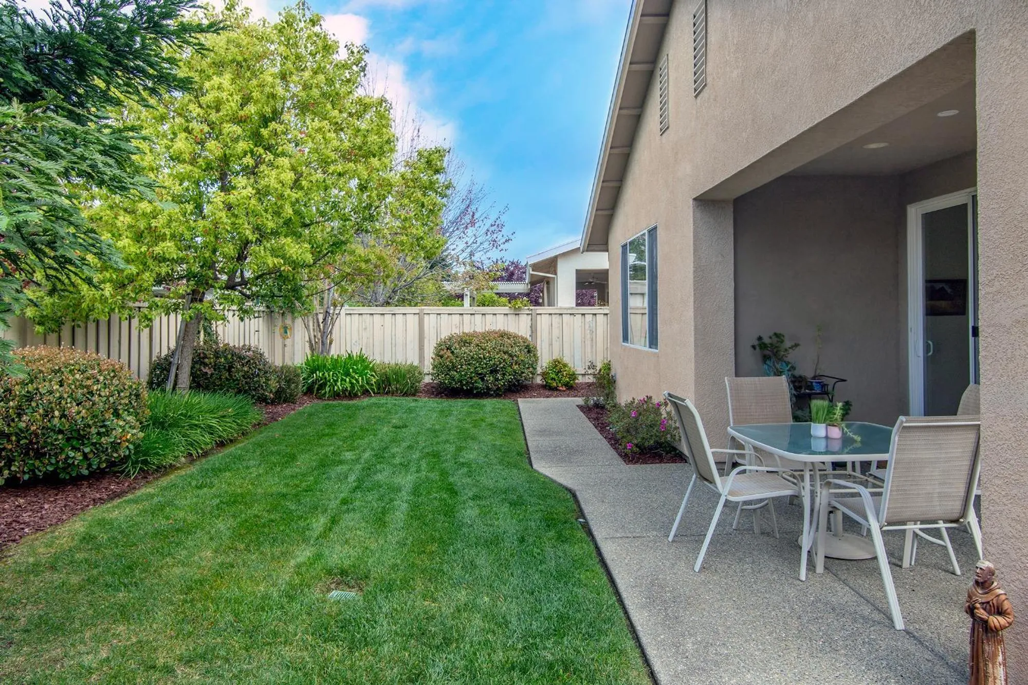 Property Slideshow image 11 of 21 | 302 timberland ct, Lincoln, CA, 95648