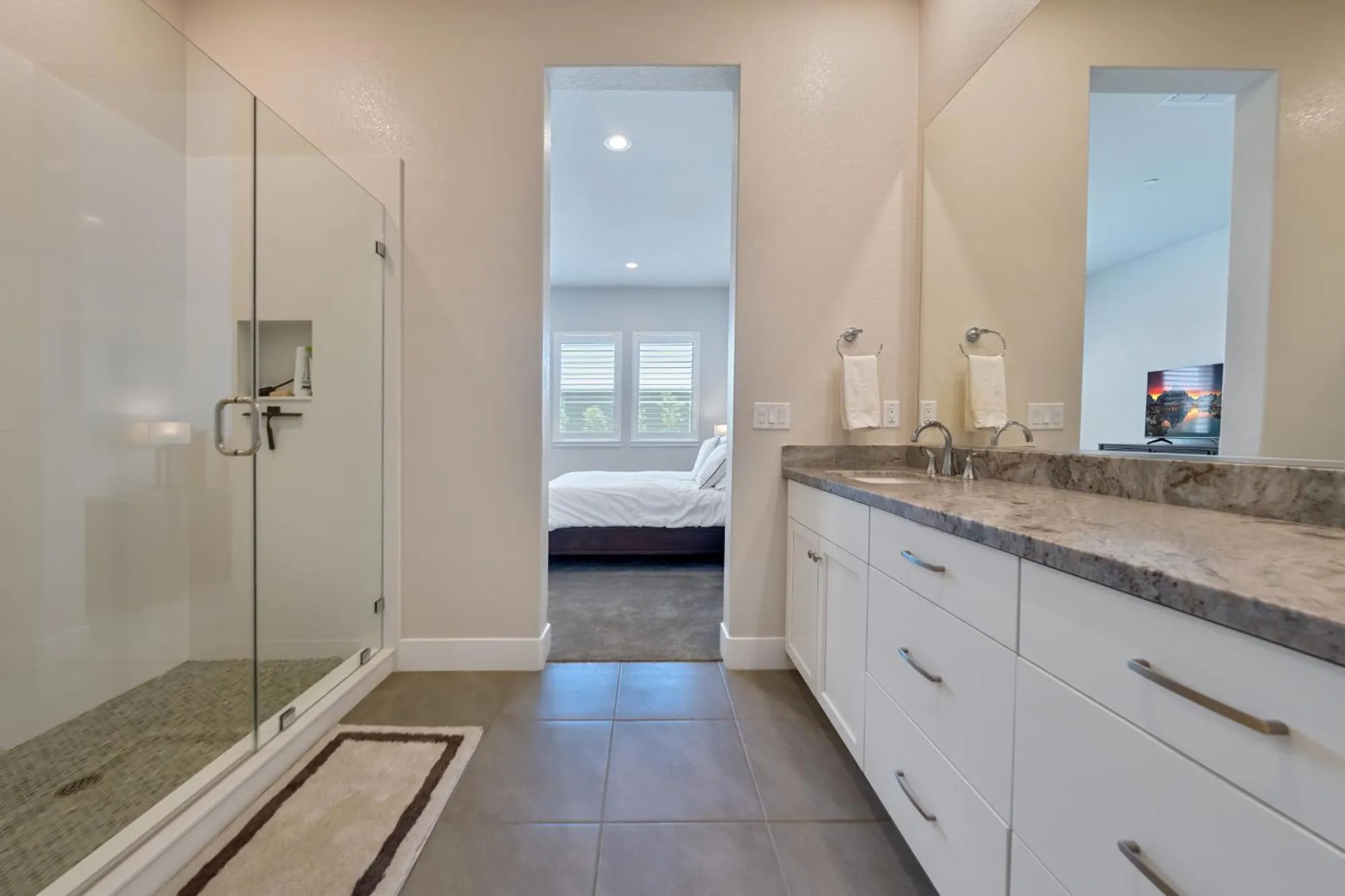 Property Slideshow image 18 of 44 | 4187 eagle view way, Folsom, CA, 95630