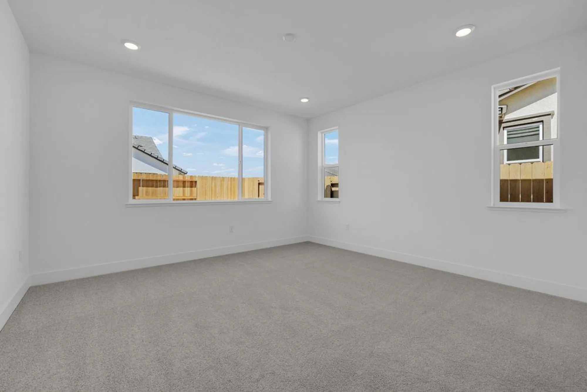 Property Slideshow image 12 of 43 | 10327 evangaline way, Elk Grove, CA, 95757