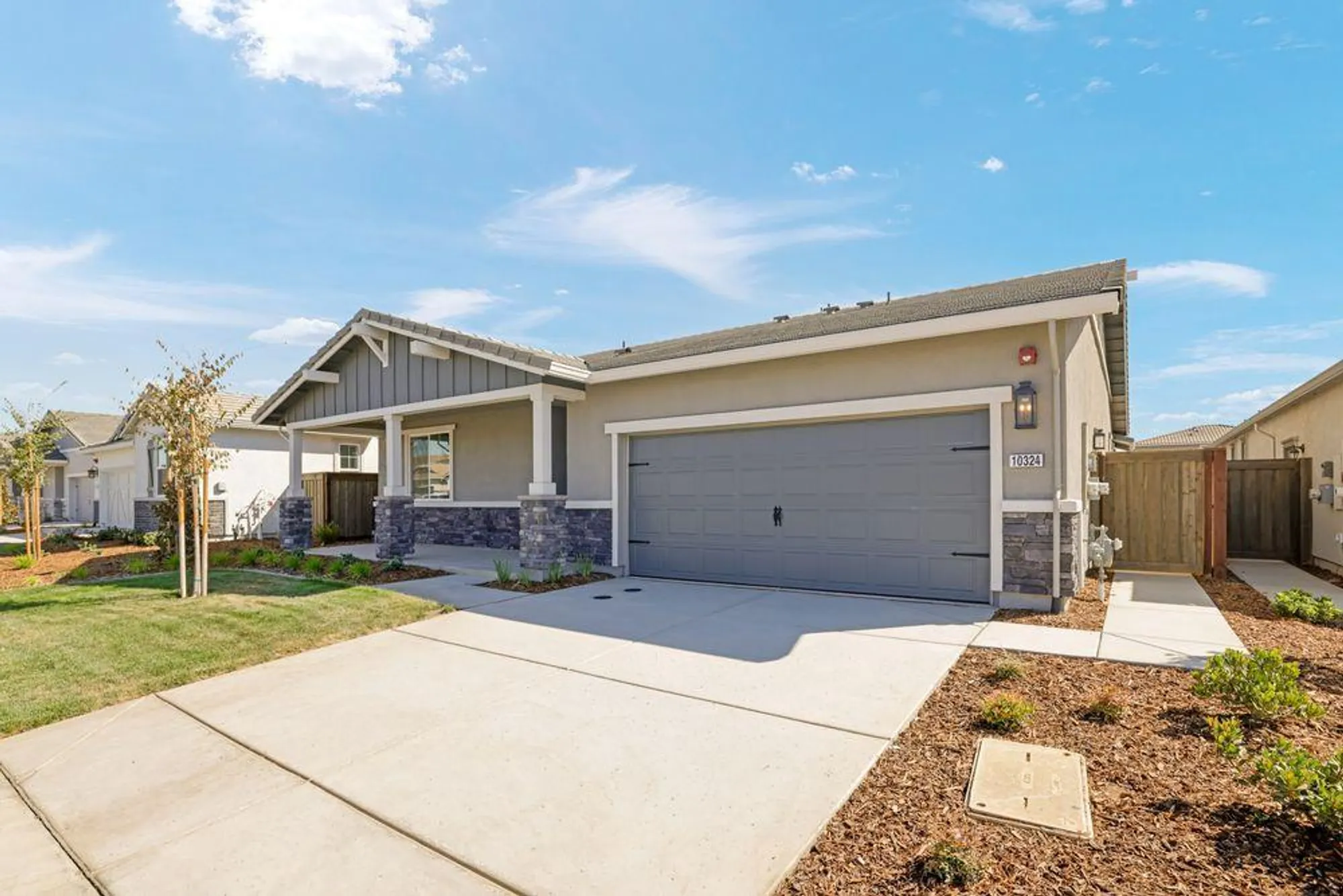 Property Slideshow image 30 of 55 | 10324 evangaline way, Elk Grove, CA, 95757