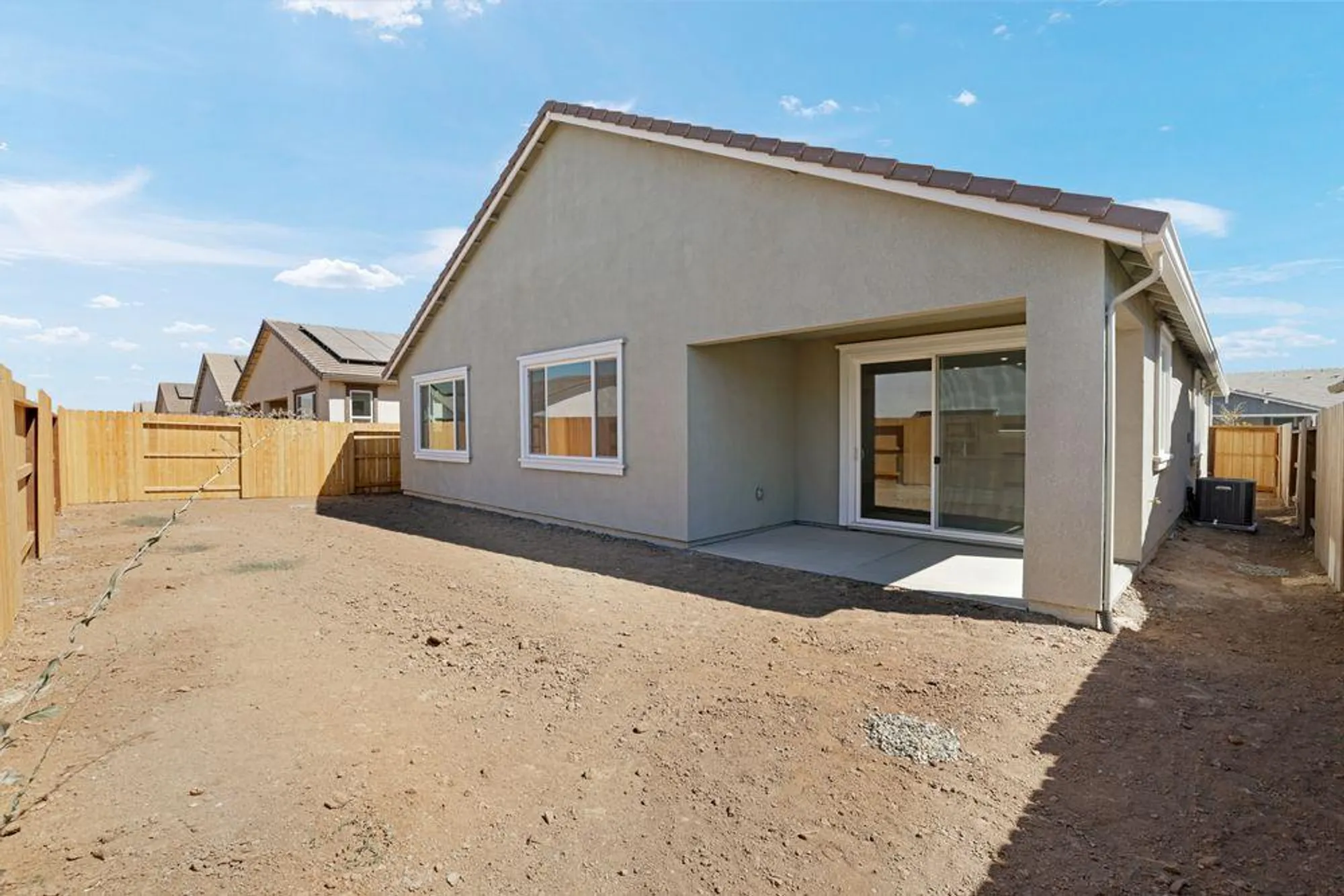 Property Slideshow image 29 of 43 | 10327 evangaline way, Elk Grove, CA, 95757