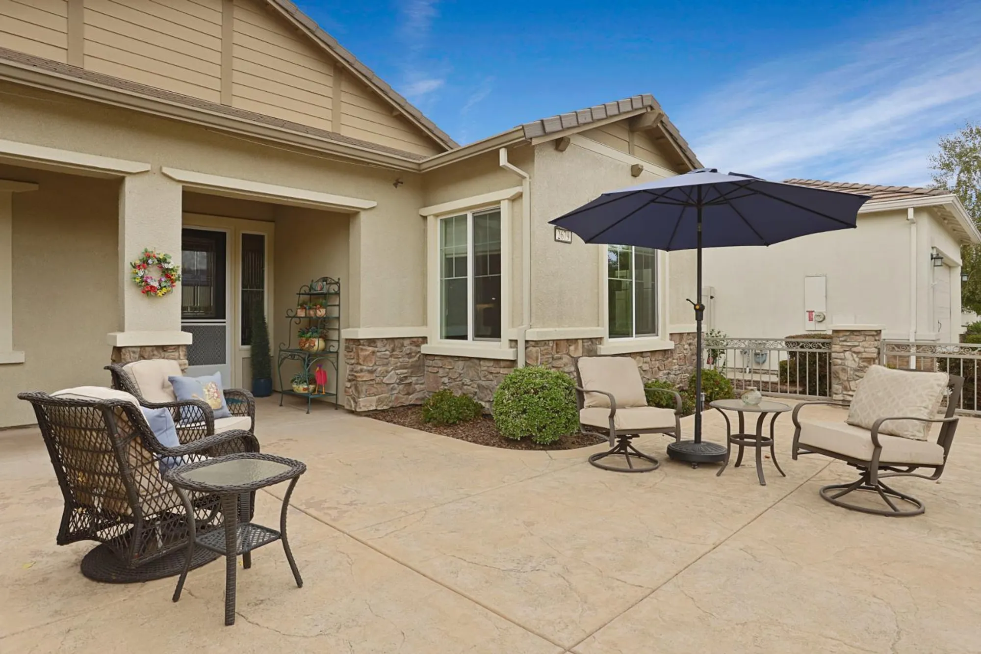 Property Slideshow image 2 of 64 | 2679 glen echo ln, Manteca, CA, 95336
