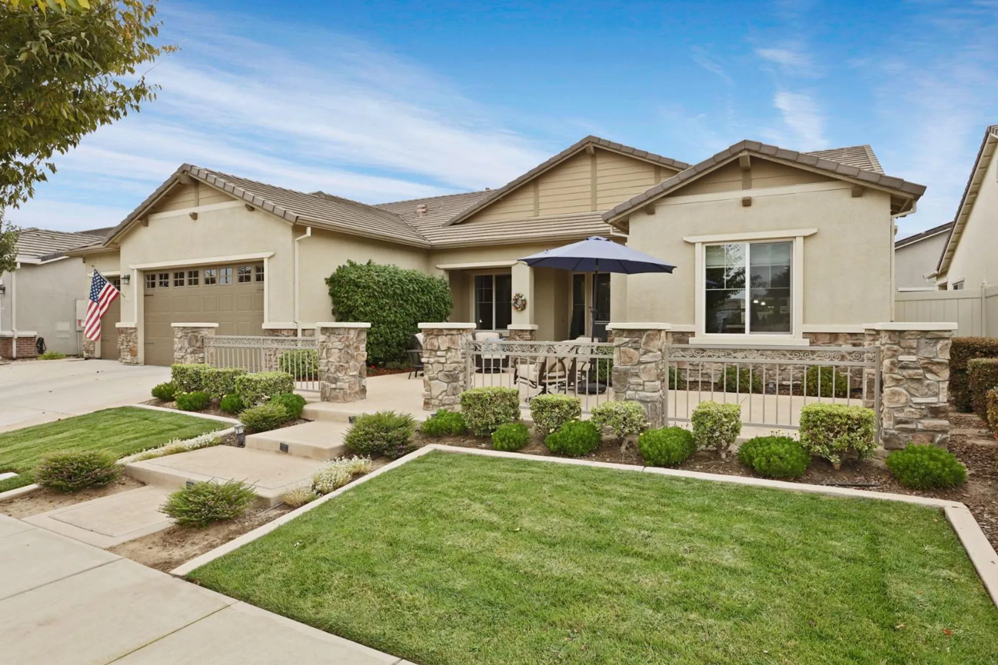 Property Slideshow image 5 of 64 | 2679 glen echo ln, Manteca, CA, 95336