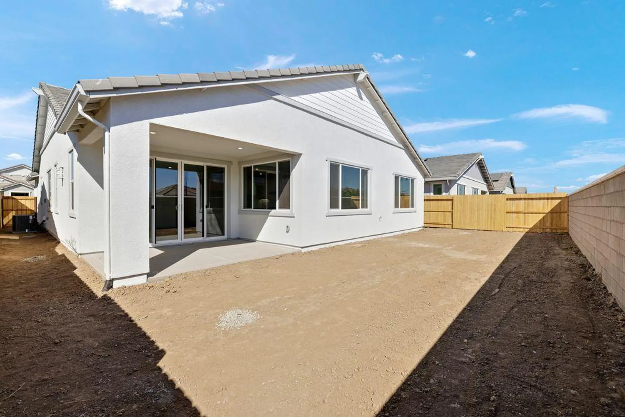 Property Slideshow image 29 of 55 | 10328 evangaline way, Elk Grove, CA, 95757