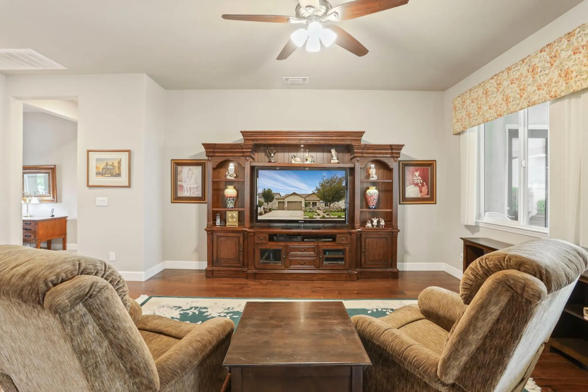 Property Slideshow image 44 of 64 | 2679 glen echo ln, Manteca, CA, 95336