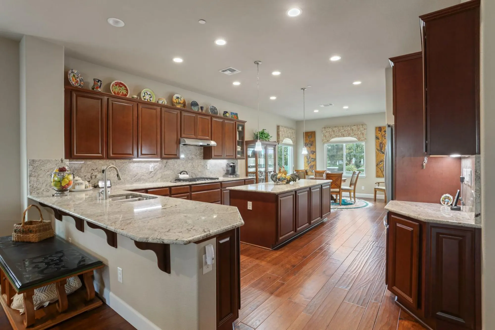 Property Slideshow image 35 of 64 | 2679 glen echo ln, Manteca, CA, 95336