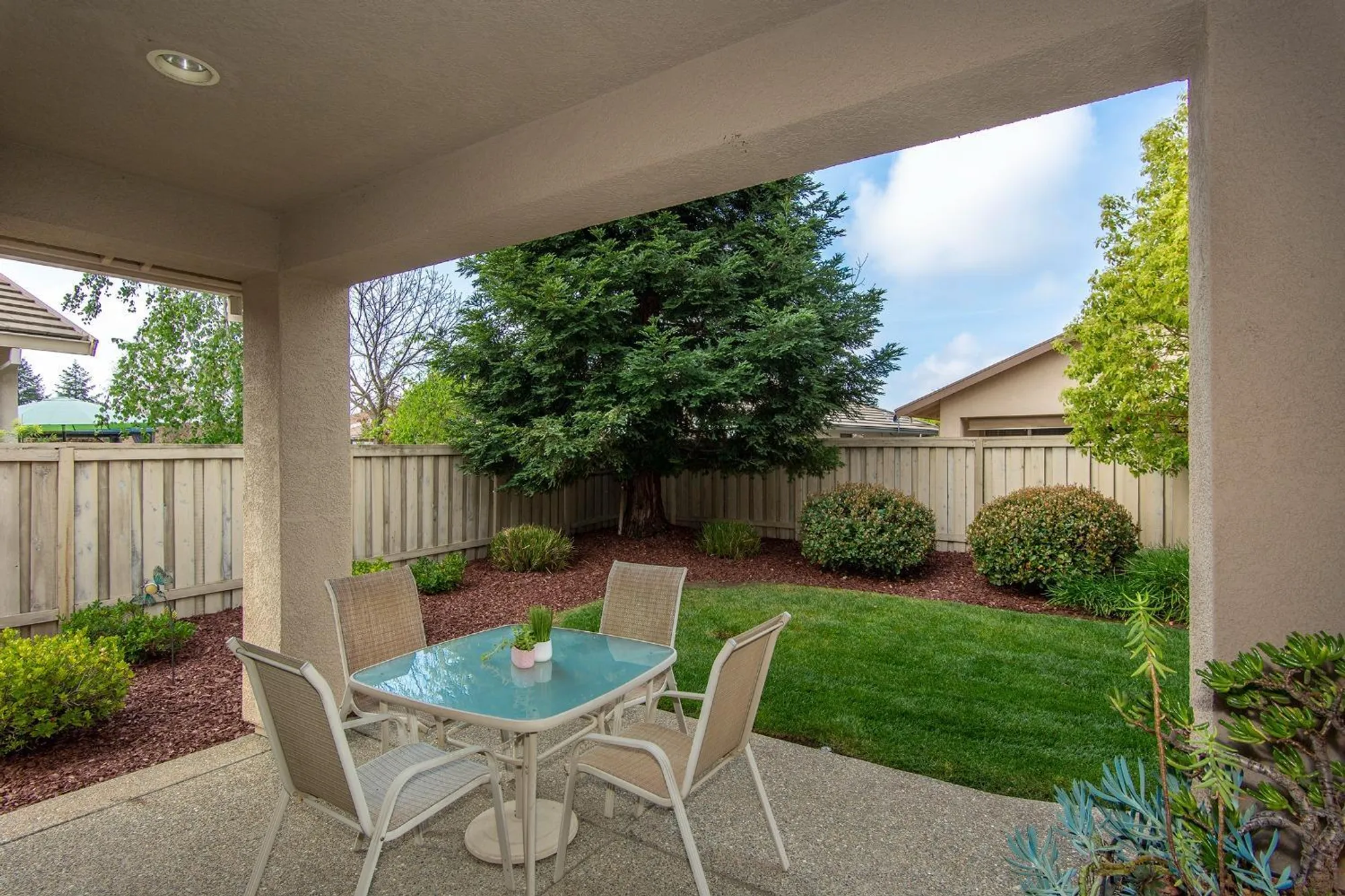 Property Slideshow image 13 of 21 | 302 timberland ct, Lincoln, CA, 95648