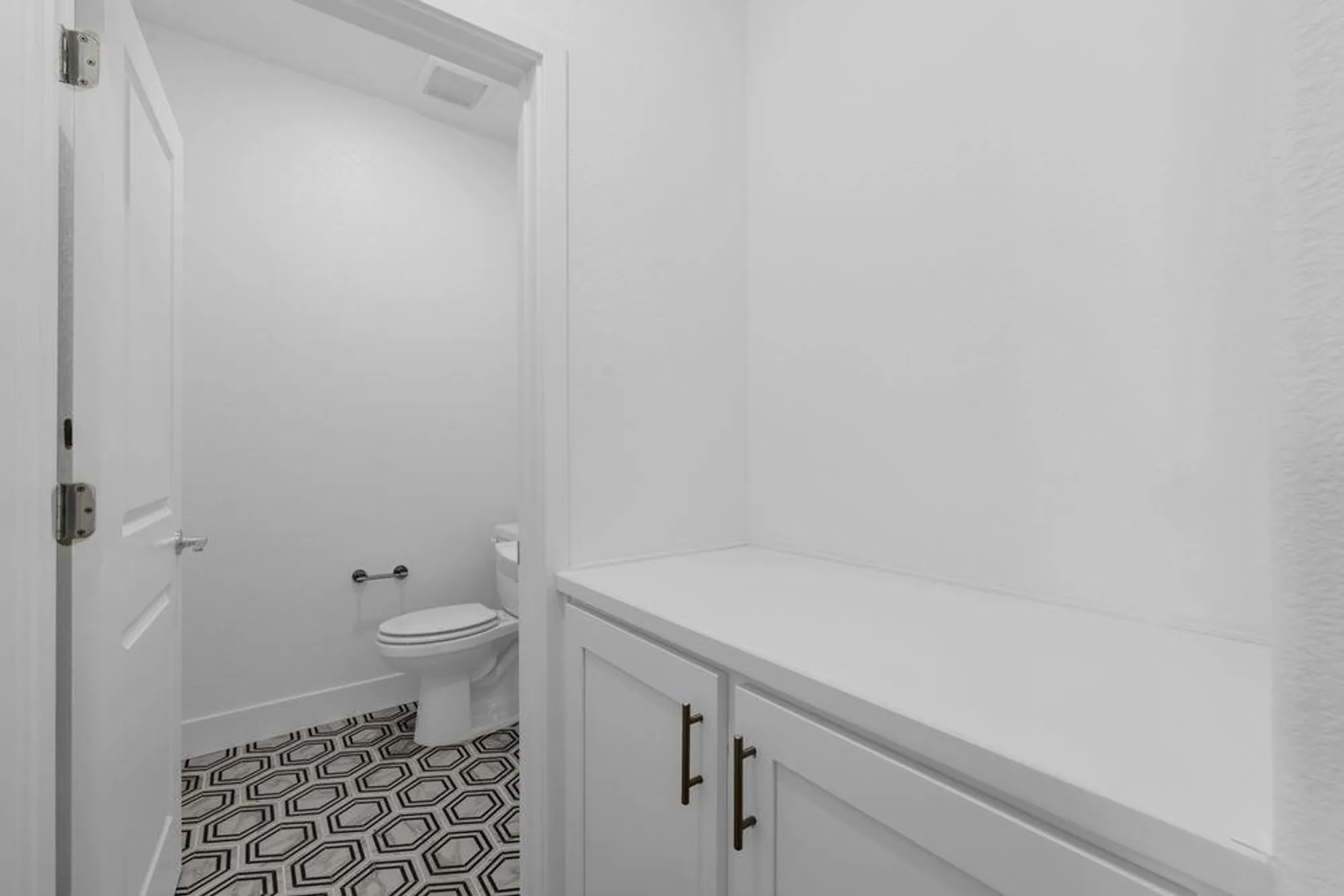 Property Slideshow image 22 of 55 | 10328 evangaline way, Elk Grove, CA, 95757