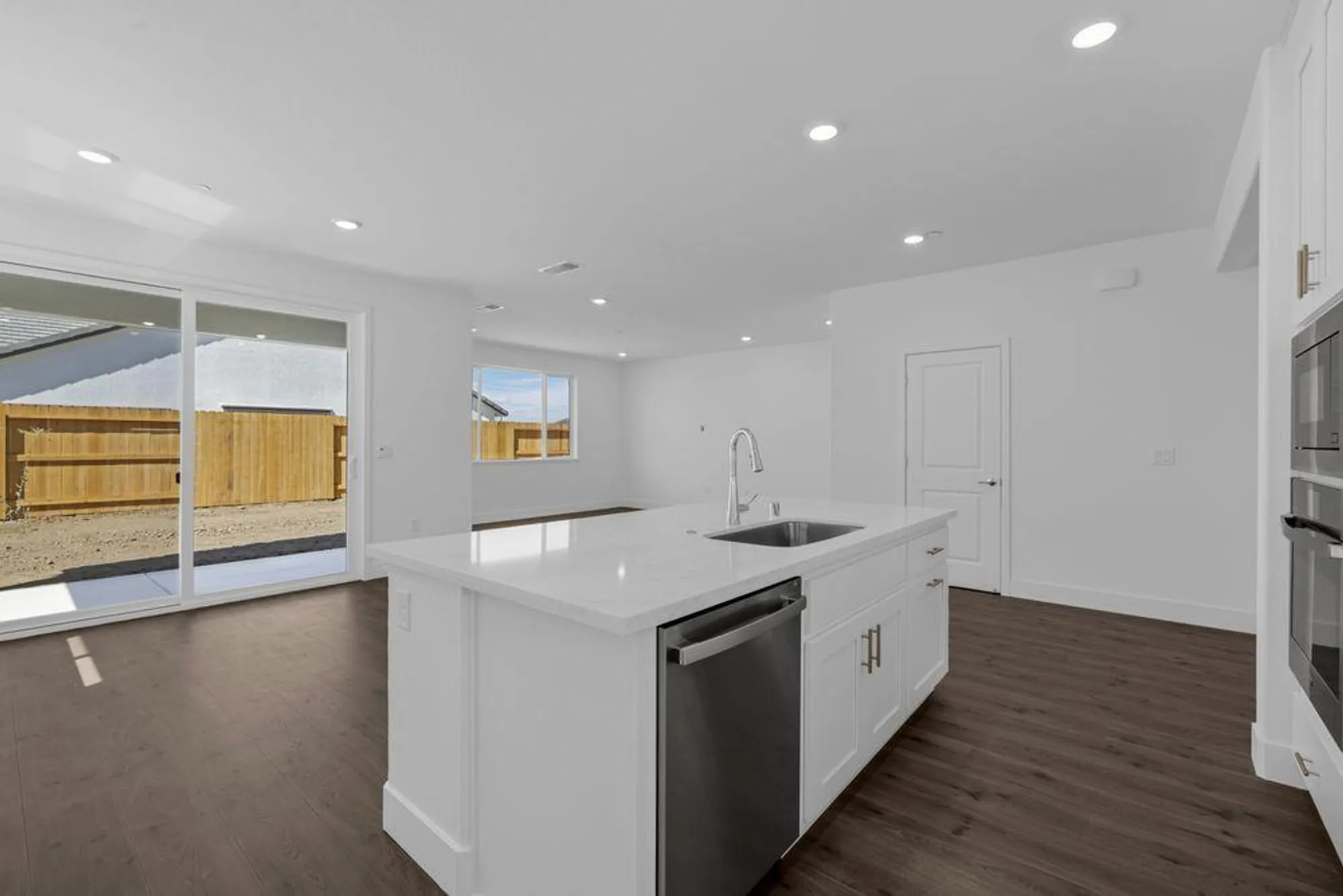 Property Slideshow image 5 of 43 | 10327 evangaline way, Elk Grove, CA, 95757