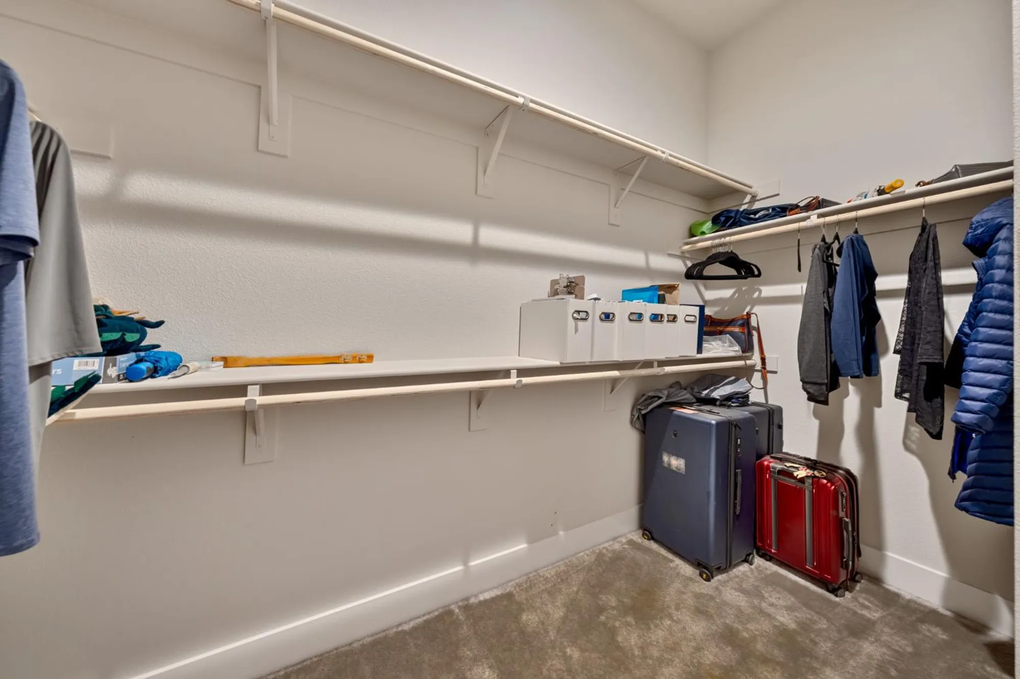 Property Slideshow image 19 of 44 | 4187 eagle view way, Folsom, CA, 95630