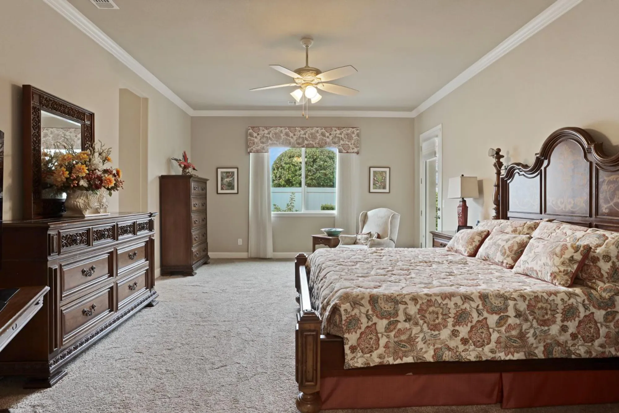 Property Slideshow image 19 of 64 | 2679 glen echo ln, Manteca, CA, 95336