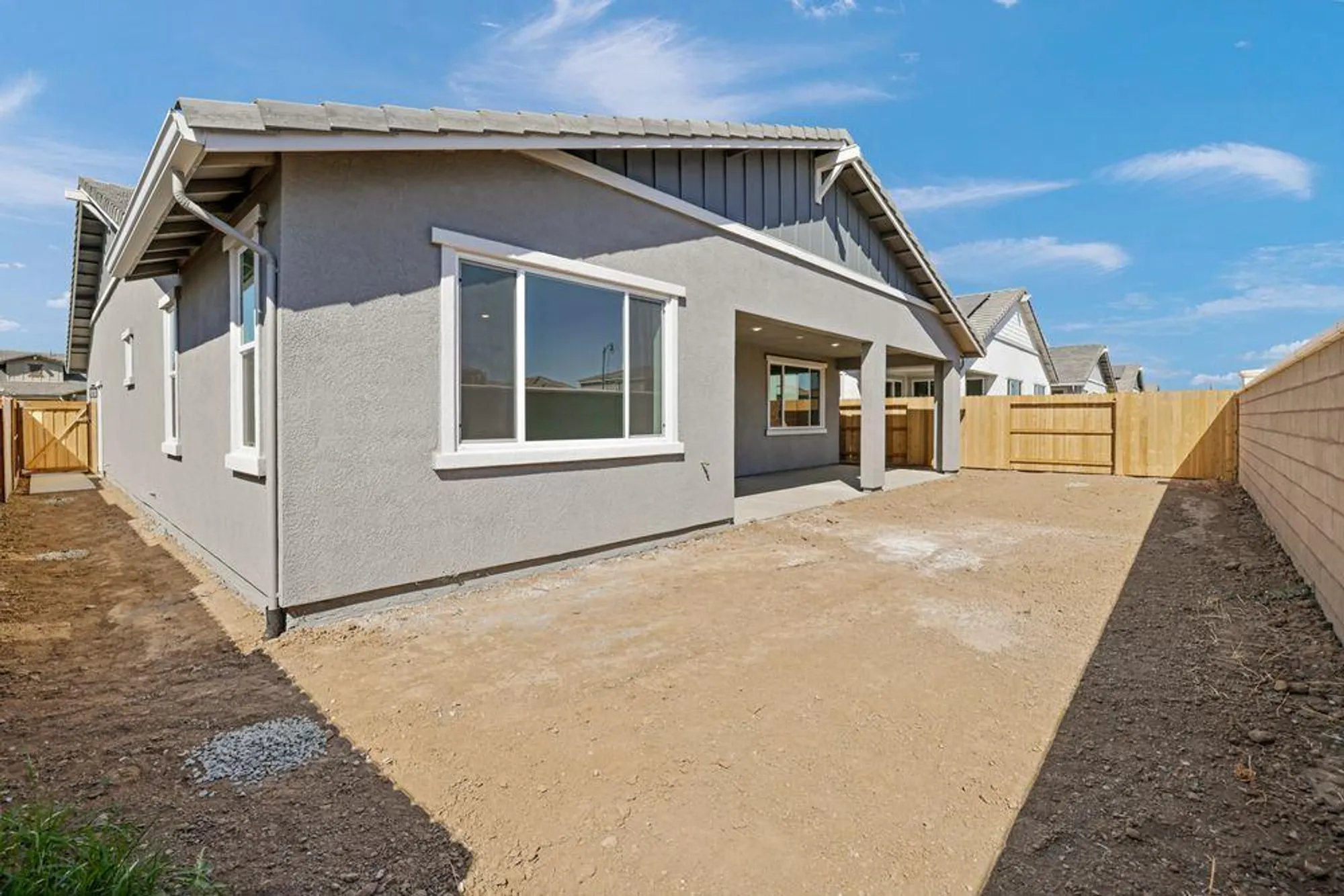 Property Slideshow image 29 of 55 | 10324 evangaline way, Elk Grove, CA, 95757