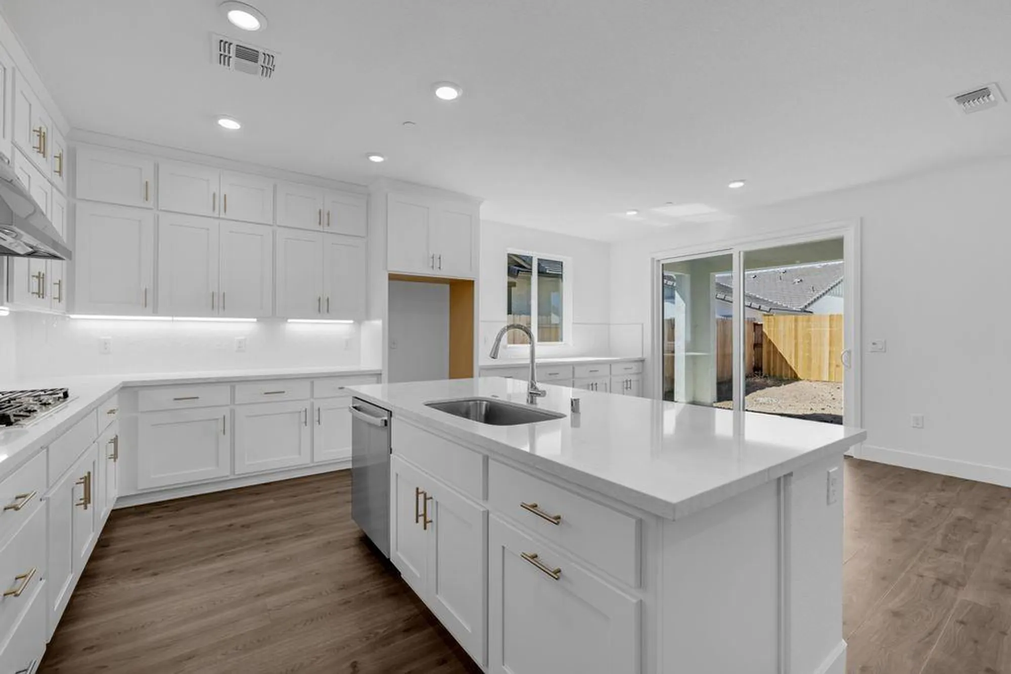 Property Slideshow image 4 of 43 | 10327 evangaline way, Elk Grove, CA, 95757