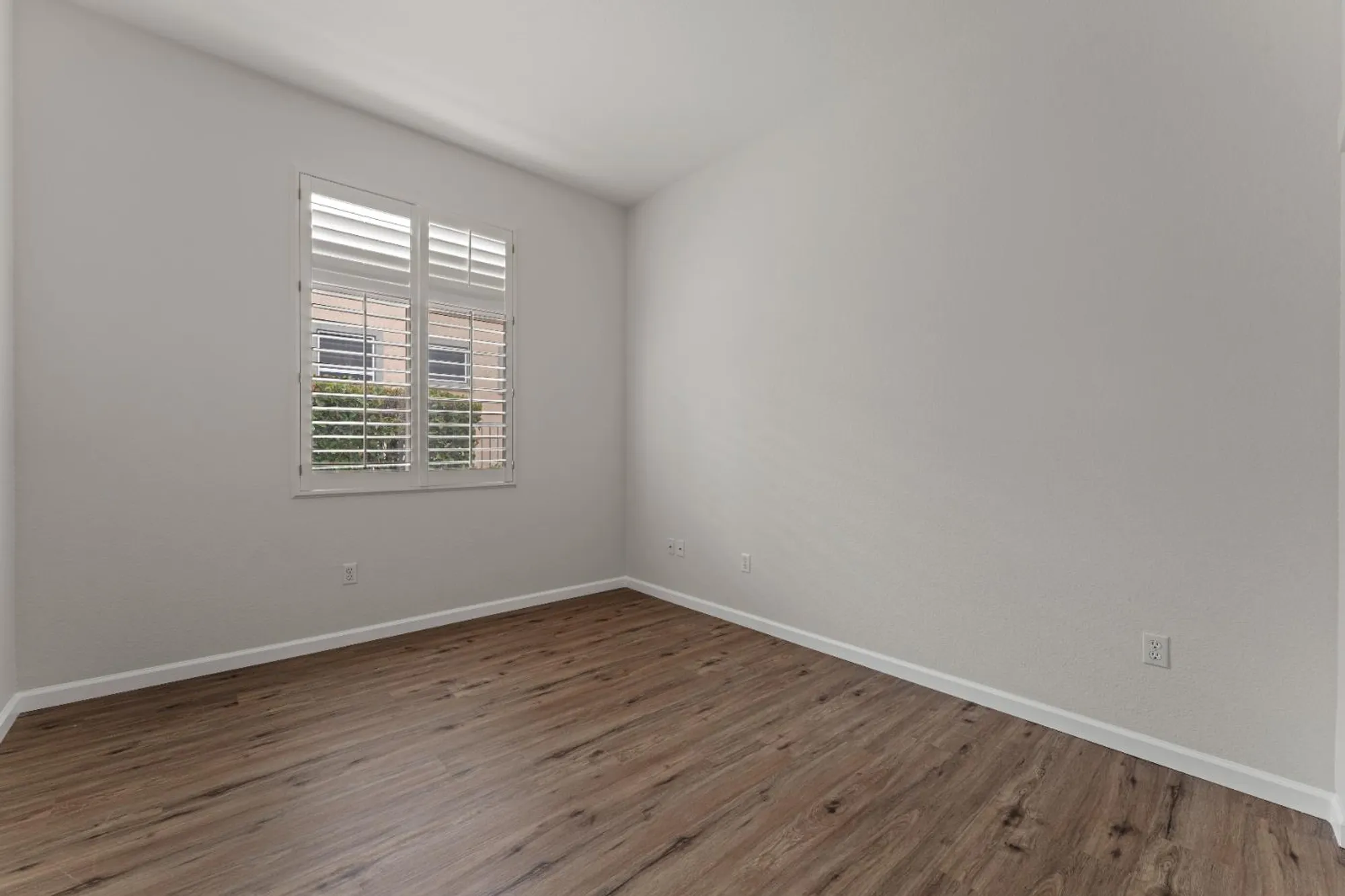 Property Slideshow image 19 of 26 | 109 wild oat ct, Roseville, CA, 95747