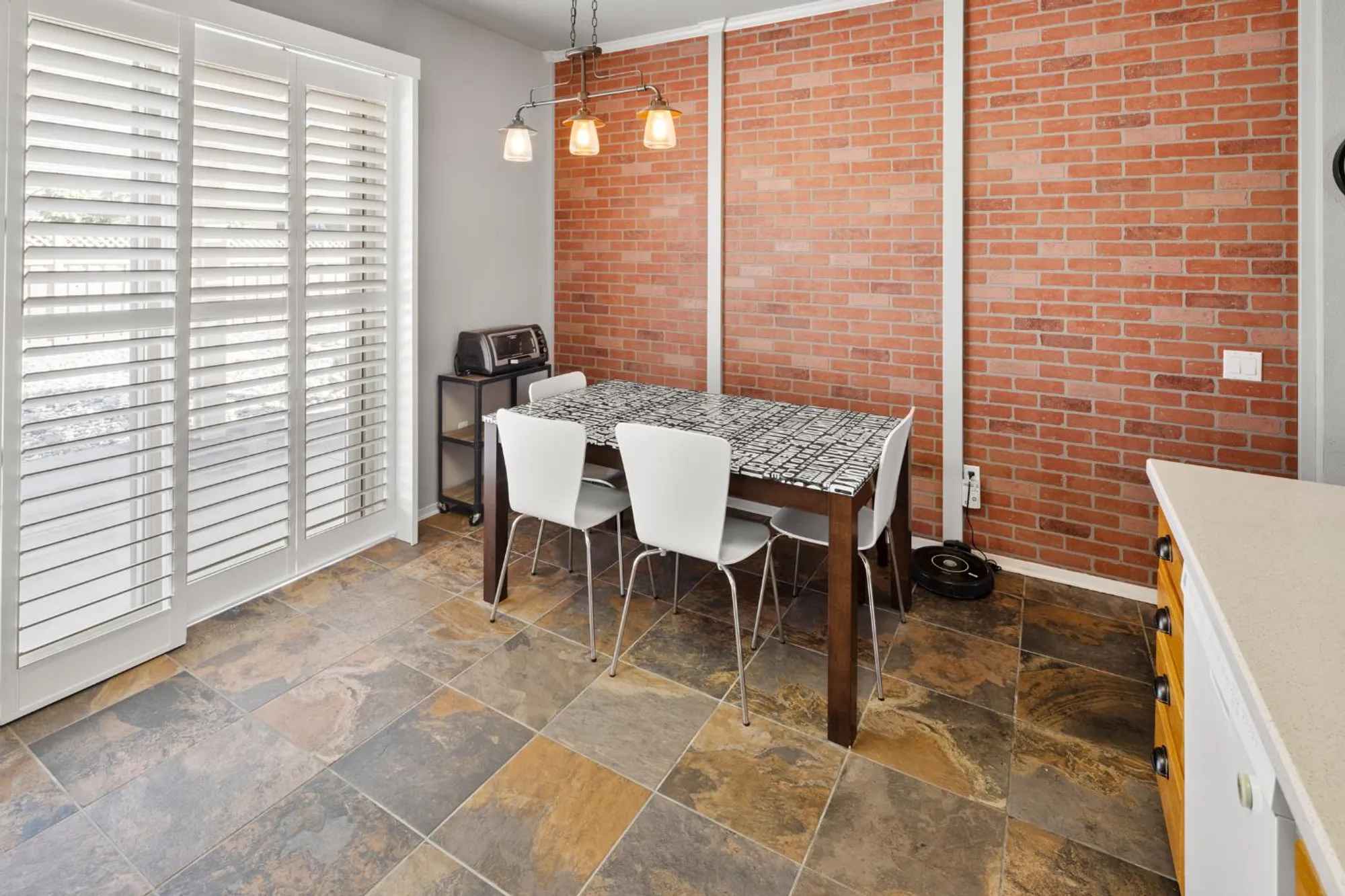 Property Slideshow image 20 of 50 | 2320 winding way, Lincoln, CA, 95648