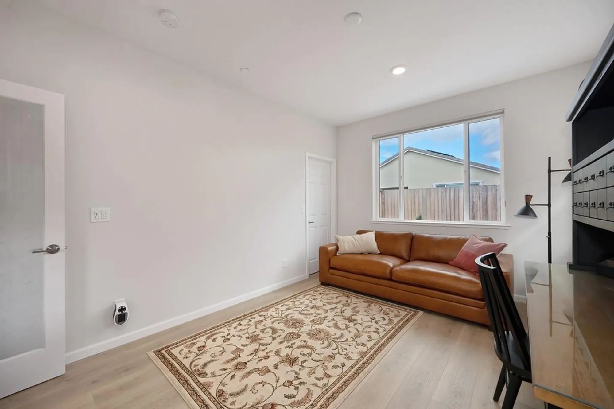 Property Slideshow image 44 of 97 | 1697 donner ln, Lincoln, CA, 95648