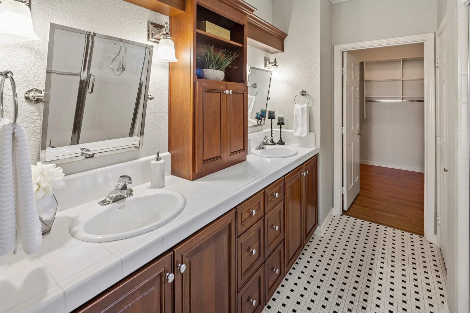 Property Slideshow image 25 of 62 | 1896 andover ln, Lincoln, CA, 95648