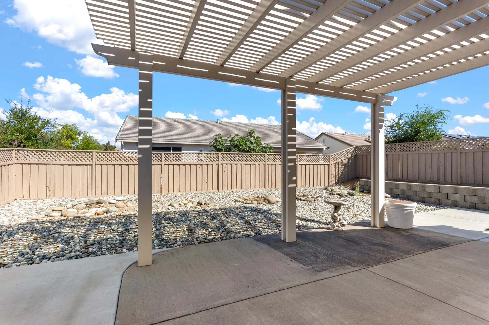 Property Slideshow image 28 of 50 | 2320 winding way, Lincoln, CA, 95648