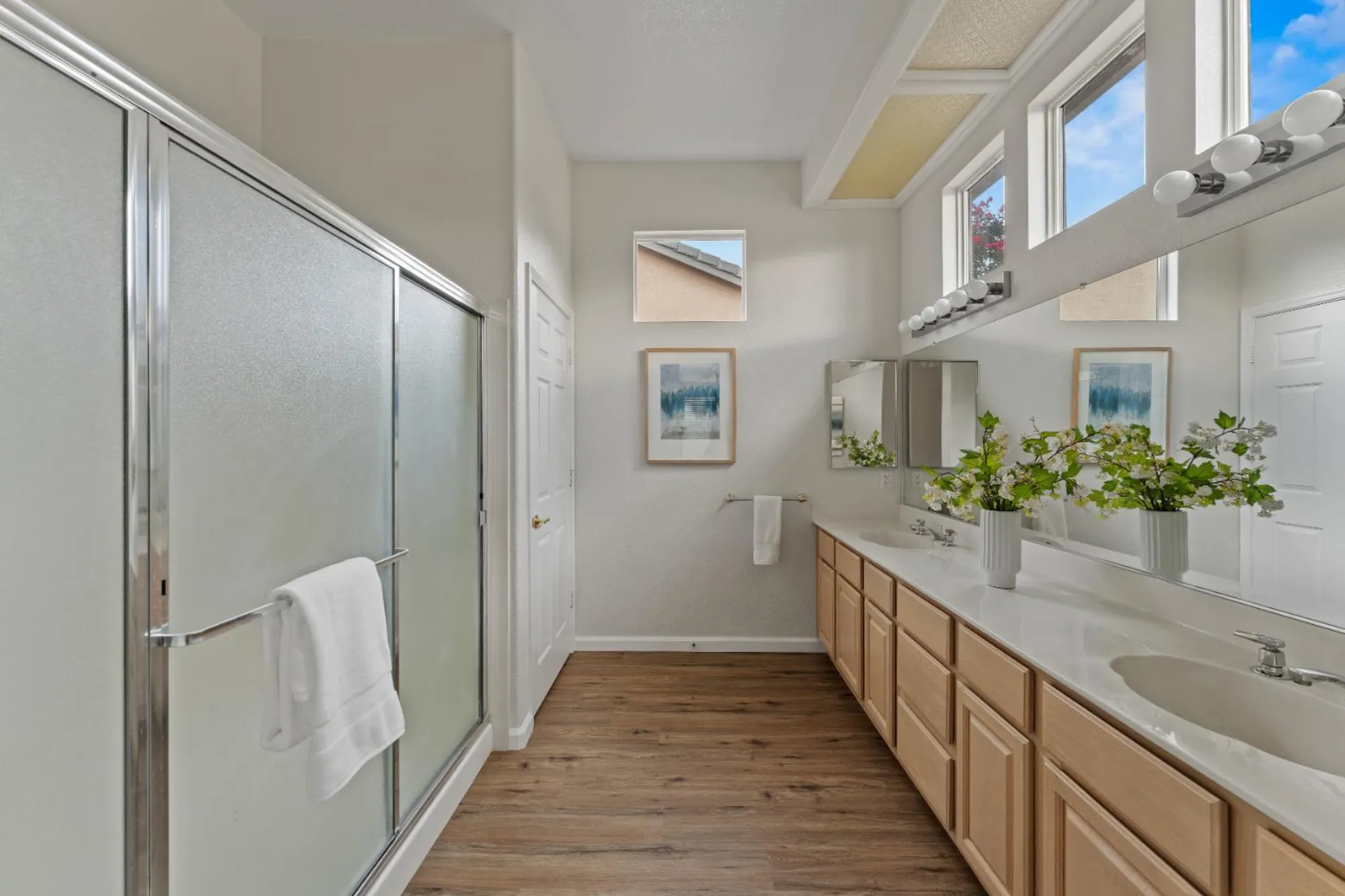 Property Slideshow image 17 of 26 | 109 wild oat ct, Roseville, CA, 95747