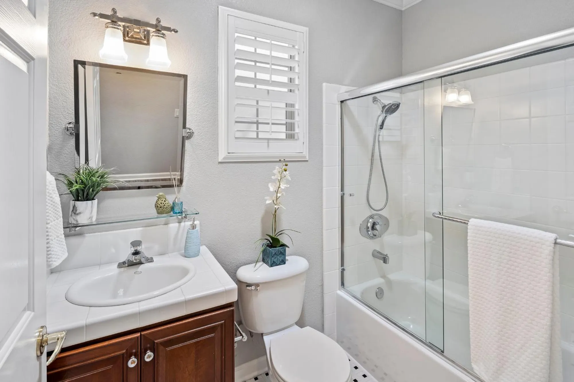 Property Slideshow image 32 of 62 | 1896 andover ln, Lincoln, CA, 95648