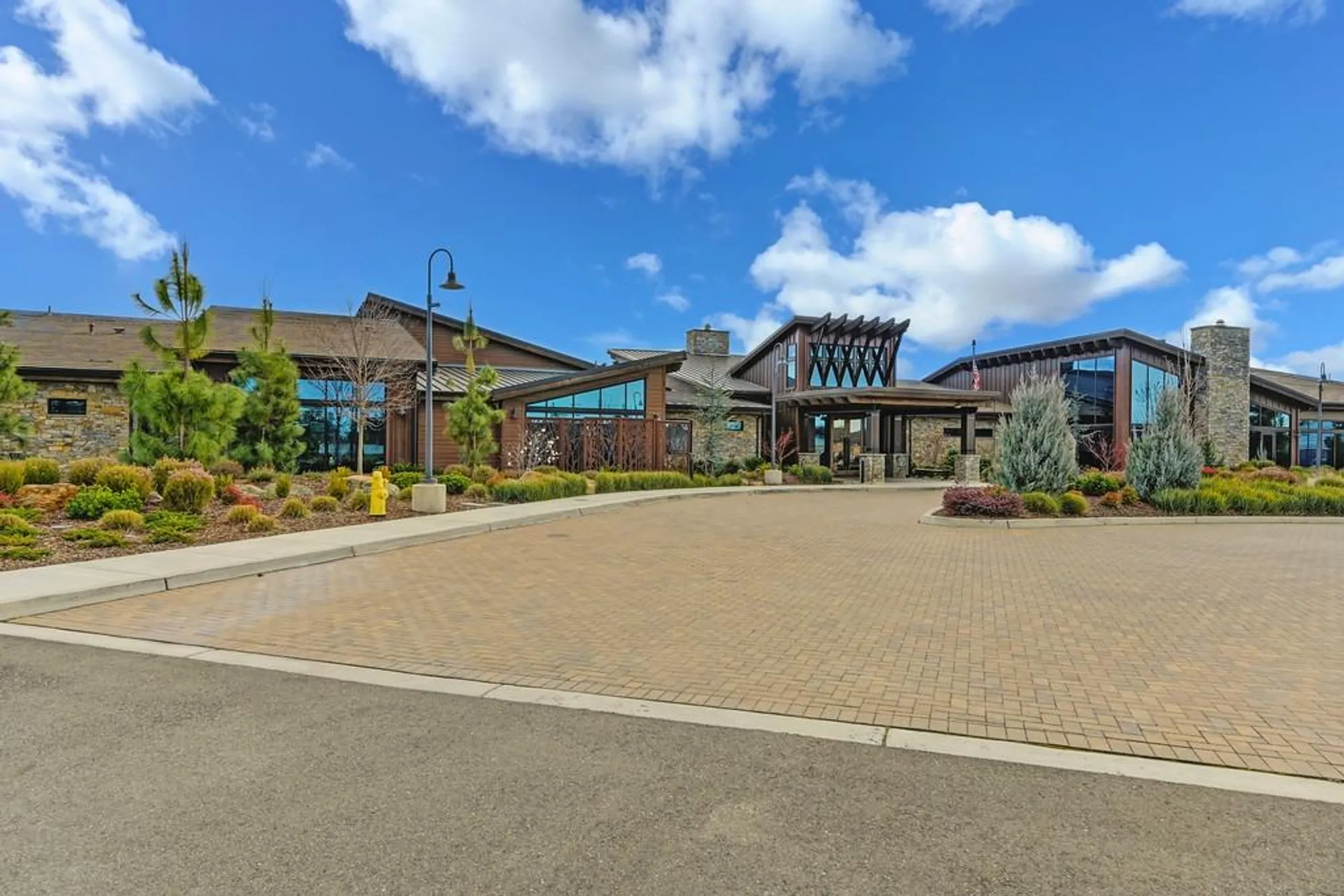 Property Slideshow image 74 of 97 | 1697 donner ln, Lincoln, CA, 95648