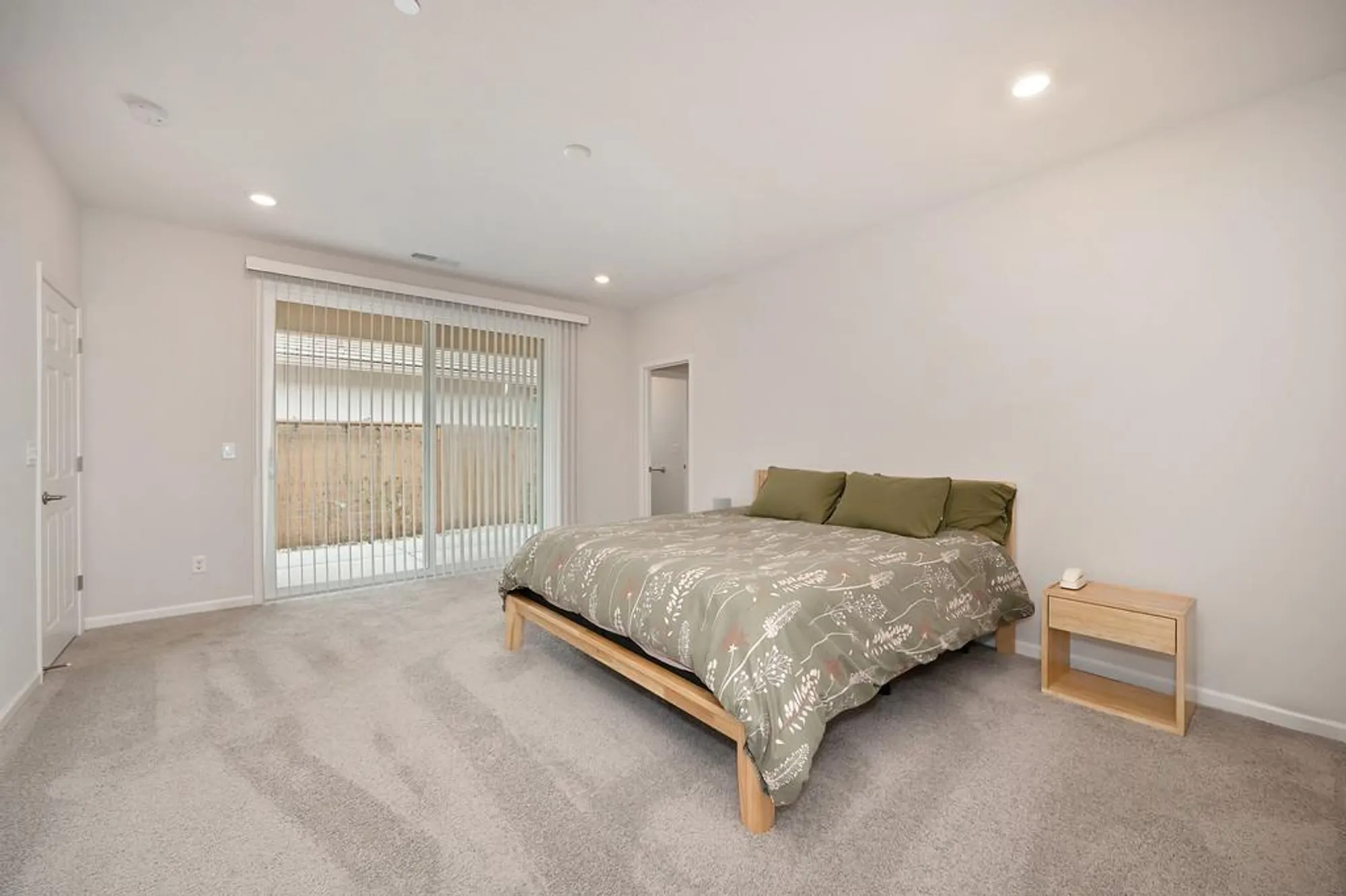 Property Slideshow image 30 of 97 | 1697 donner ln, Lincoln, CA, 95648