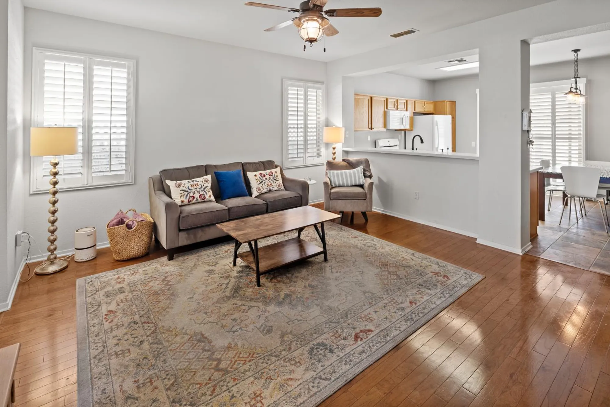 Property Slideshow image 13 of 50 | 2320 winding way, Lincoln, CA, 95648