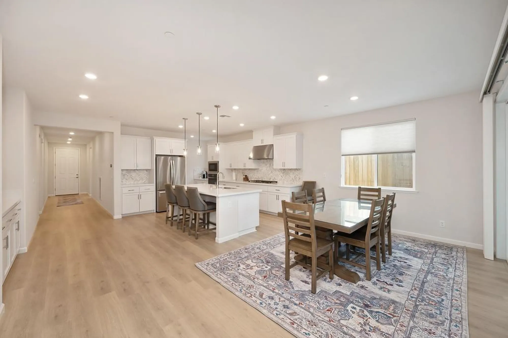 Property Slideshow image 12 of 97 | 1697 donner ln, Lincoln, CA, 95648