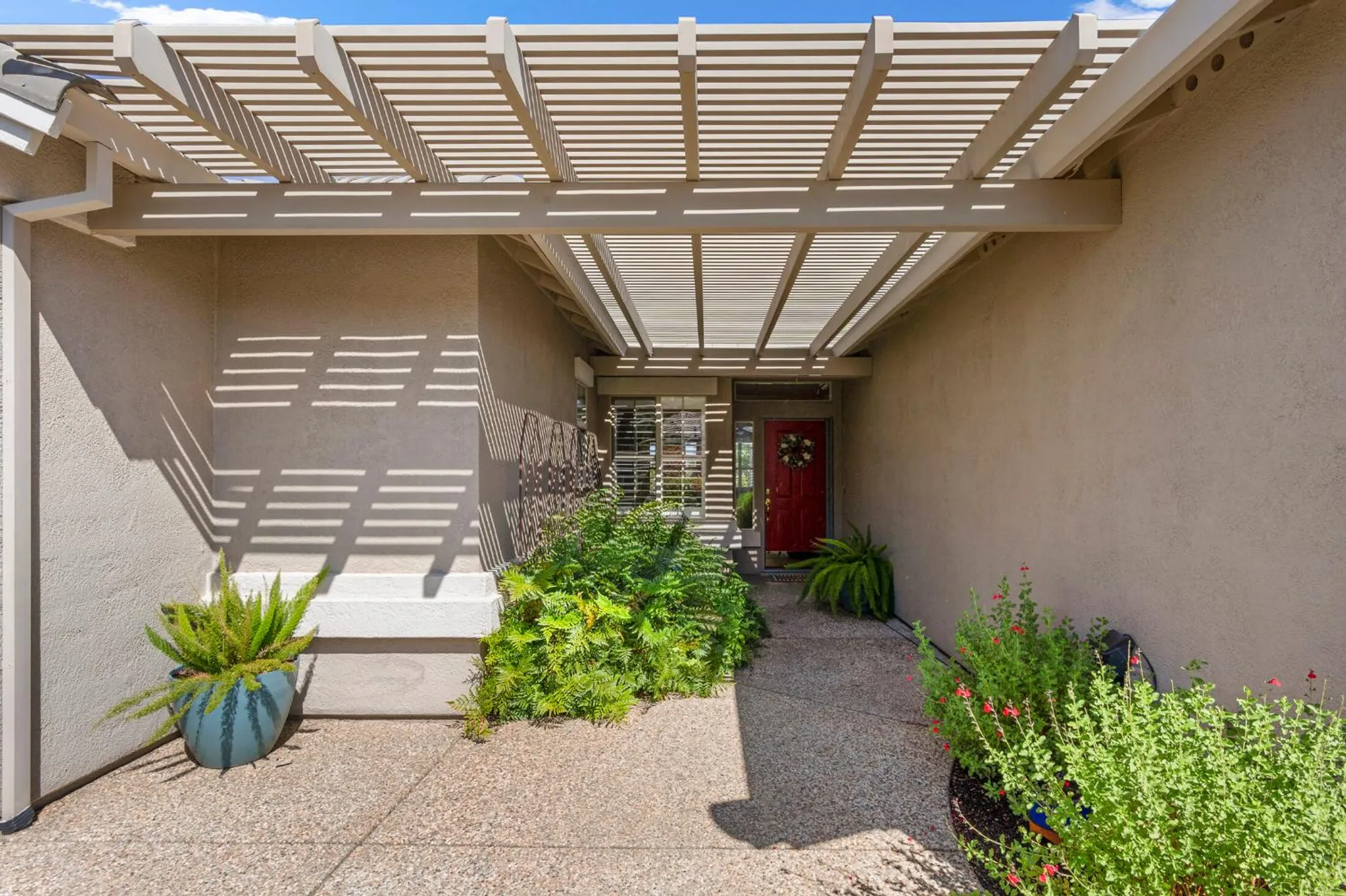 Property Slideshow image 2 of 62 | 1896 andover ln, Lincoln, CA, 95648