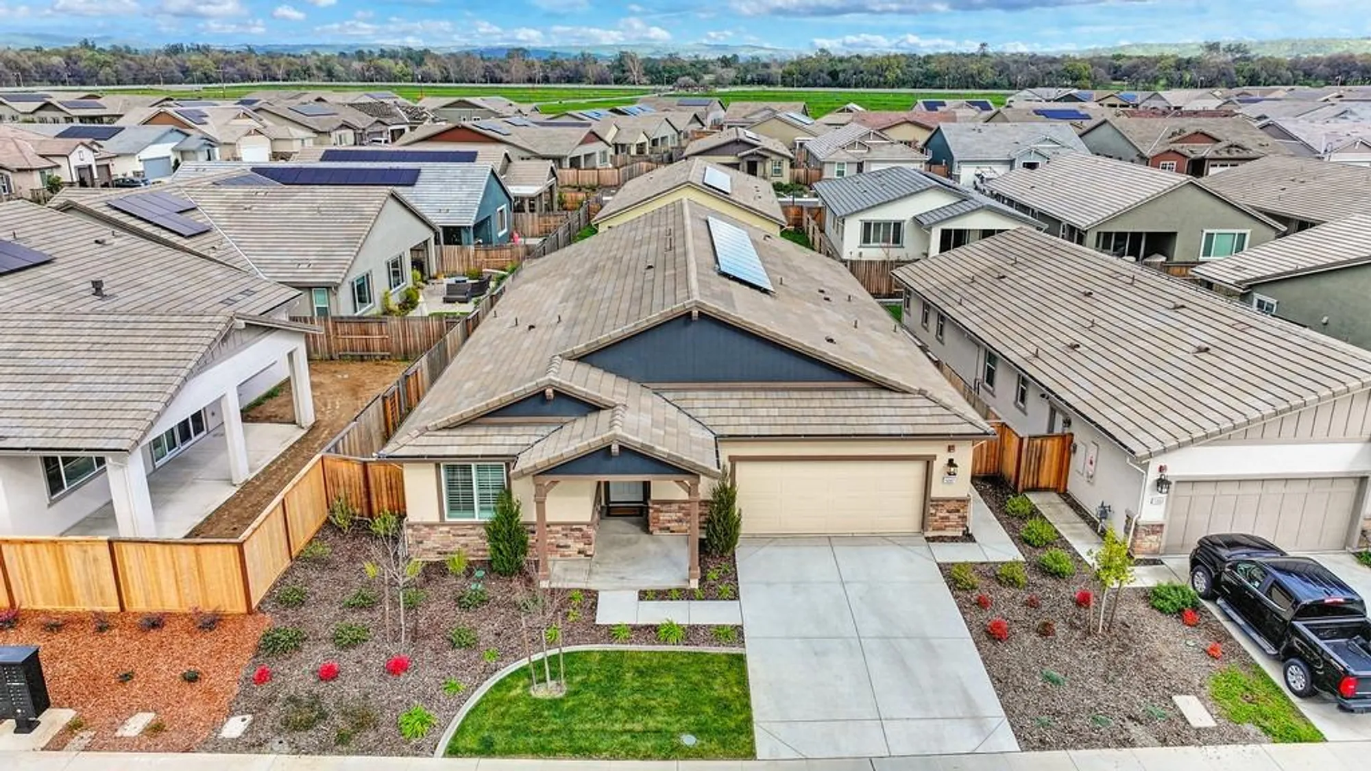 Property Slideshow image 68 of 97 | 1697 donner ln, Lincoln, CA, 95648