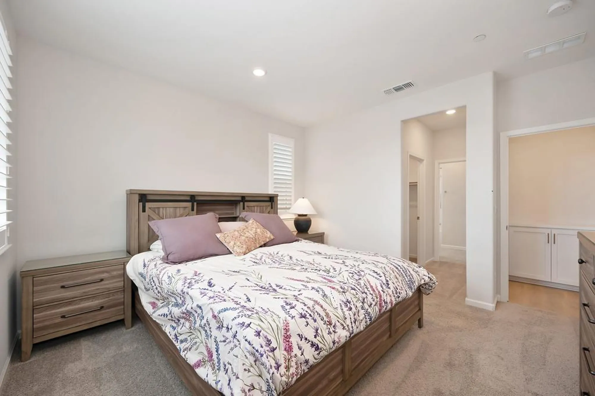 Property Slideshow image 37 of 97 | 1697 donner ln, Lincoln, CA, 95648