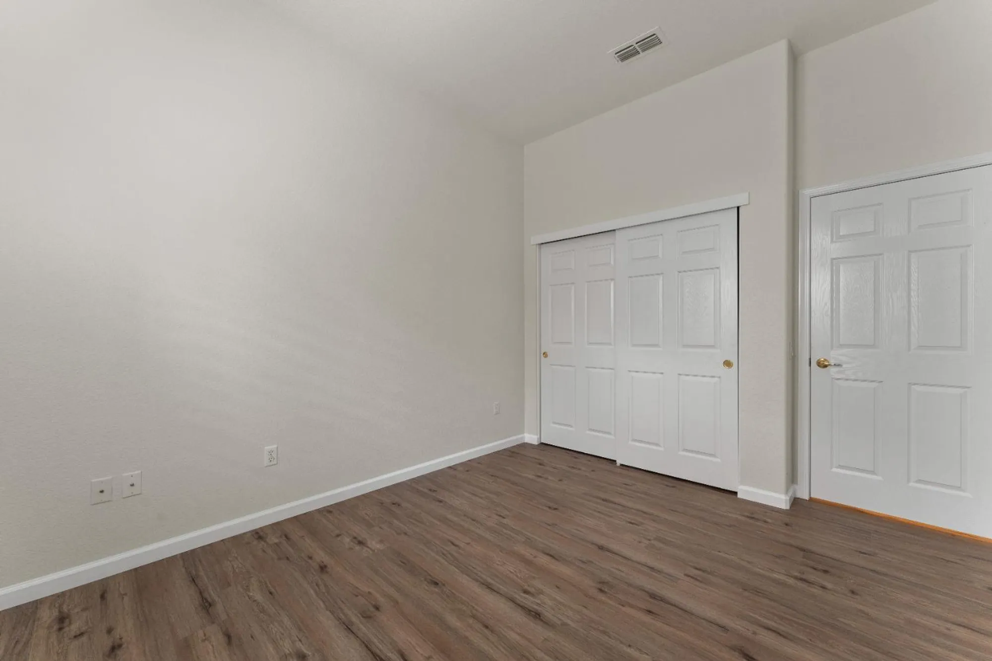 Property Slideshow image 20 of 26 | 109 wild oat ct, Roseville, CA, 95747