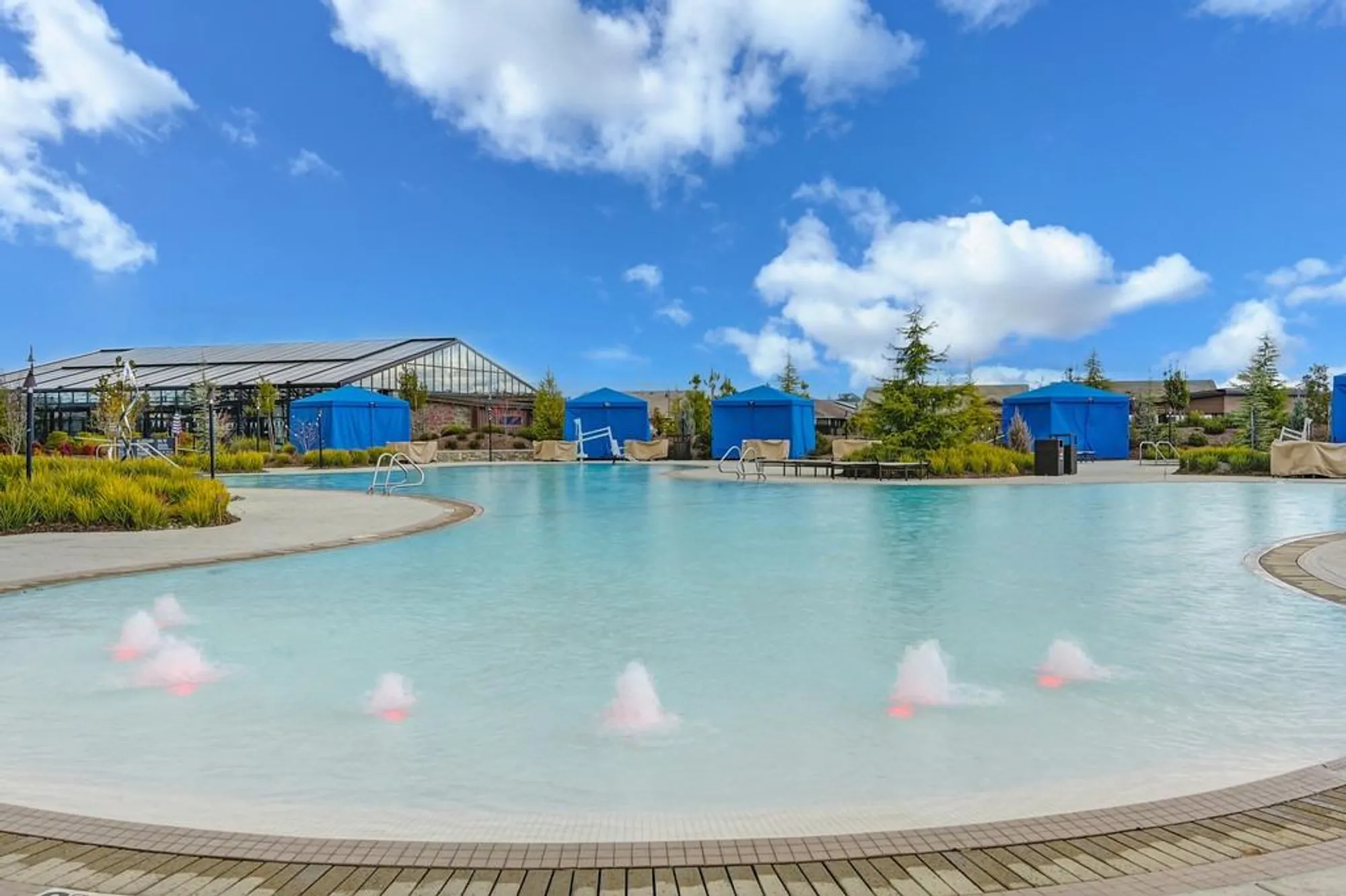 Property Slideshow image 84 of 97 | 1697 donner ln, Lincoln, CA, 95648